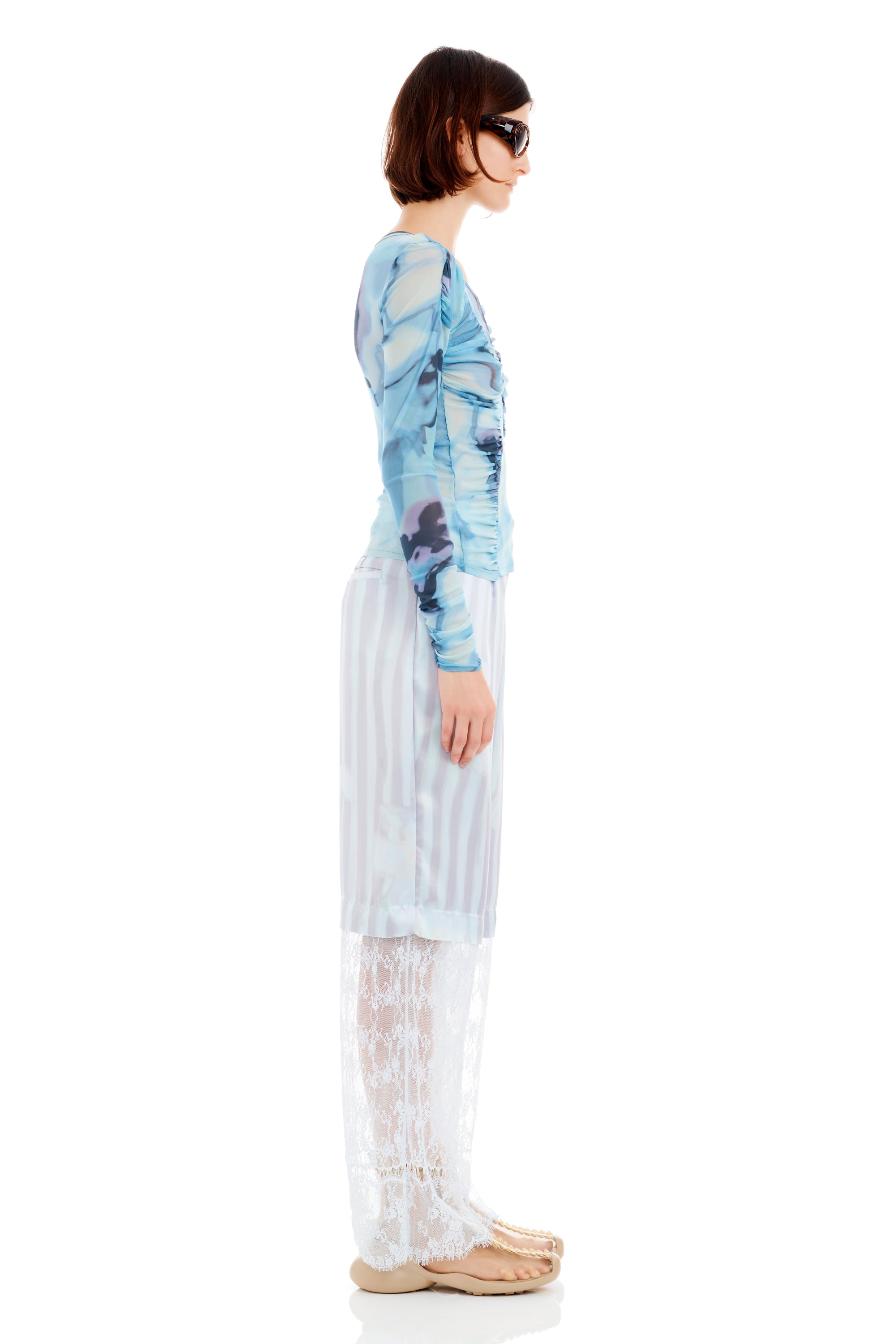 SKY WATERCOLOR FLORAL SERPENTINE L/S TOP