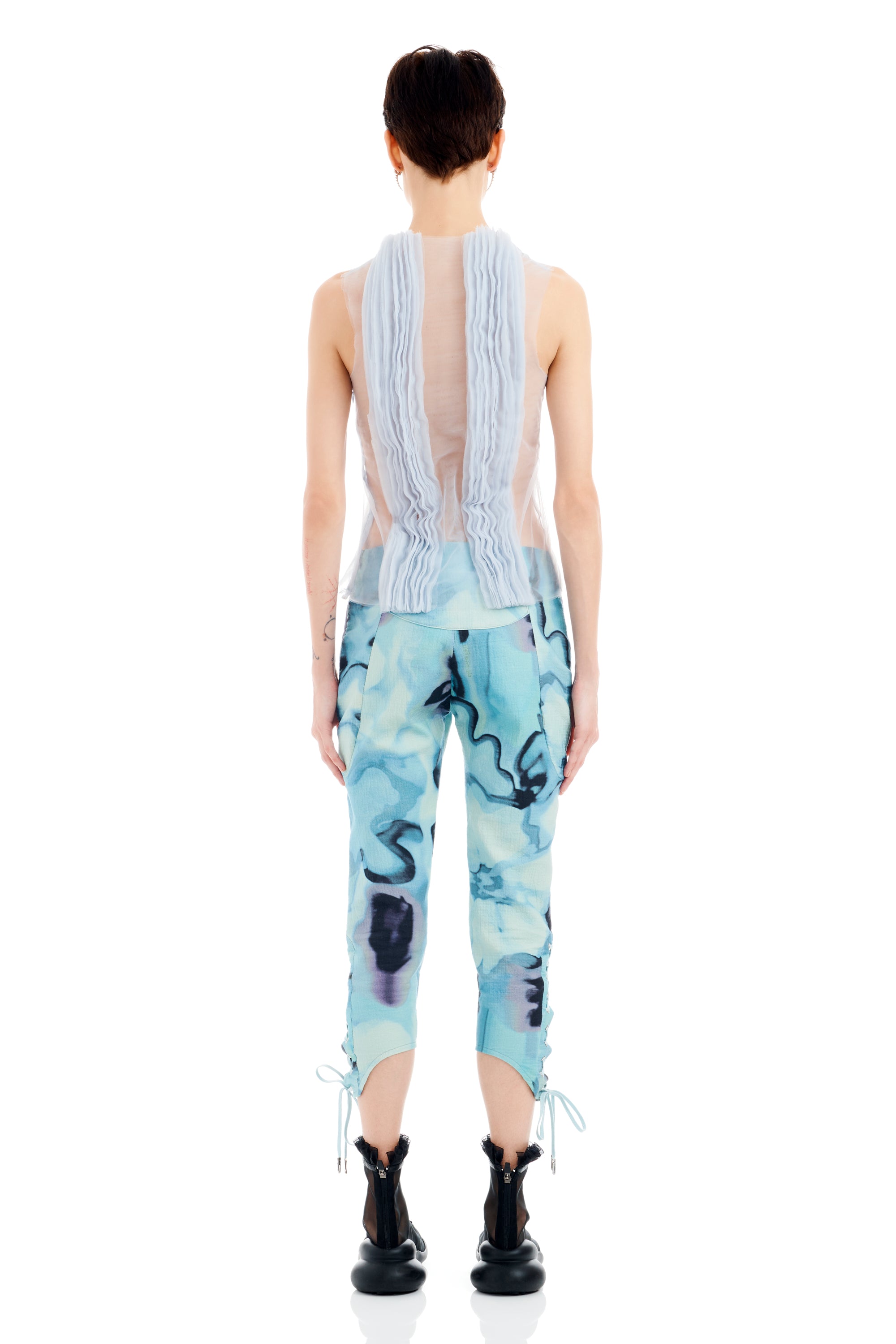 SKY WATERCOLOR FLORAL BANEBERRY PANT