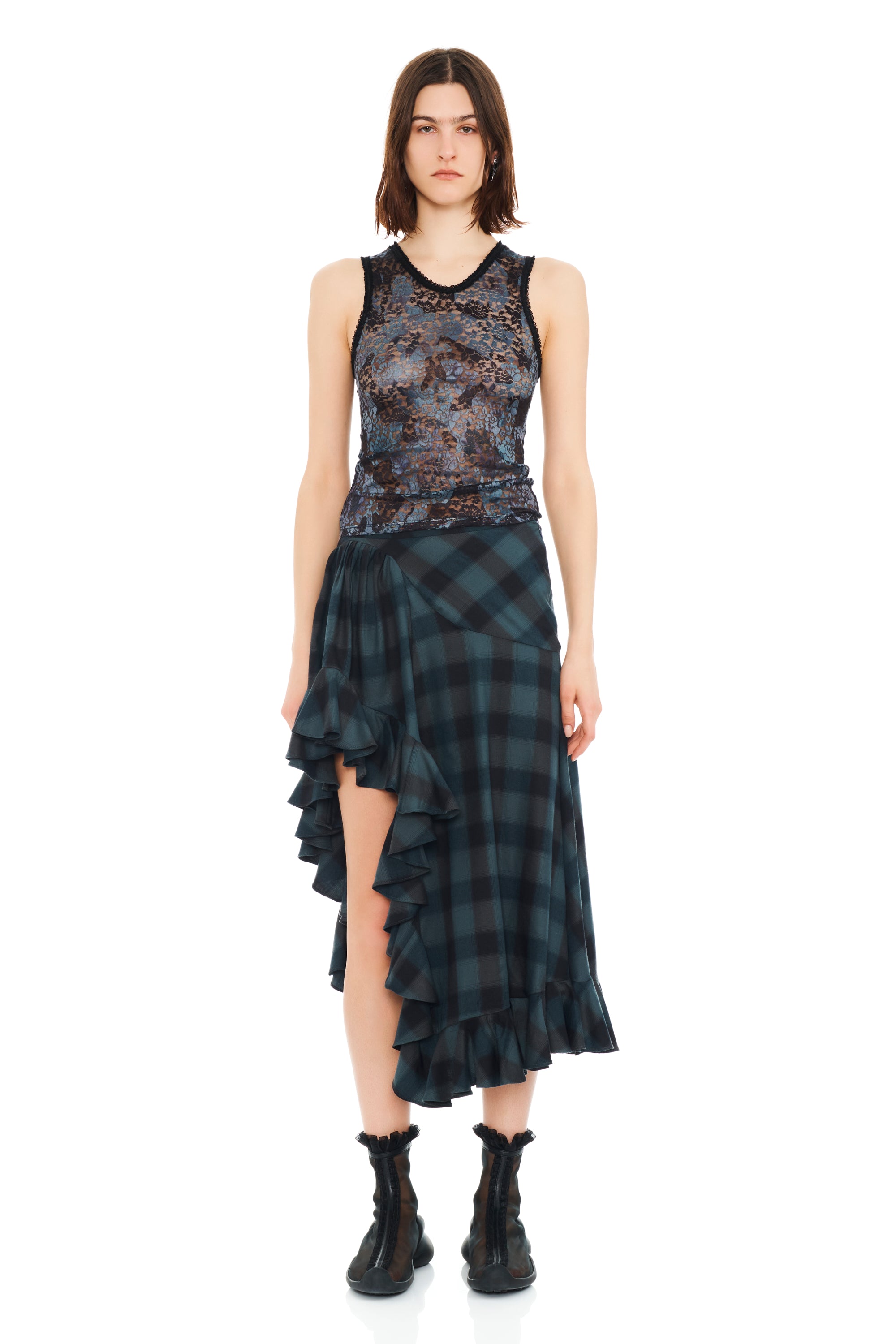 BLACK WATERCOLOR ROSES LACE DACHI TOP