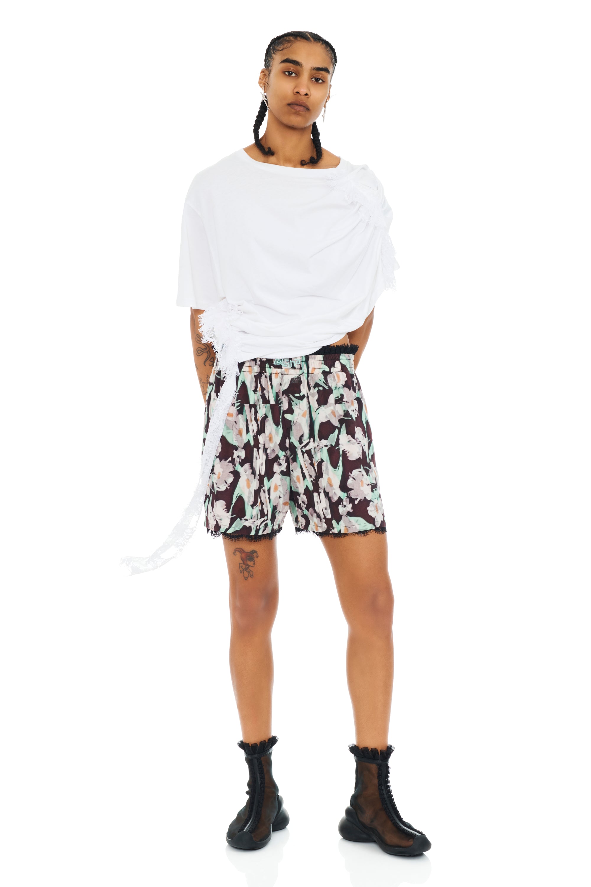 BLACK PAINTED DAISY MINI ODEON BOXER