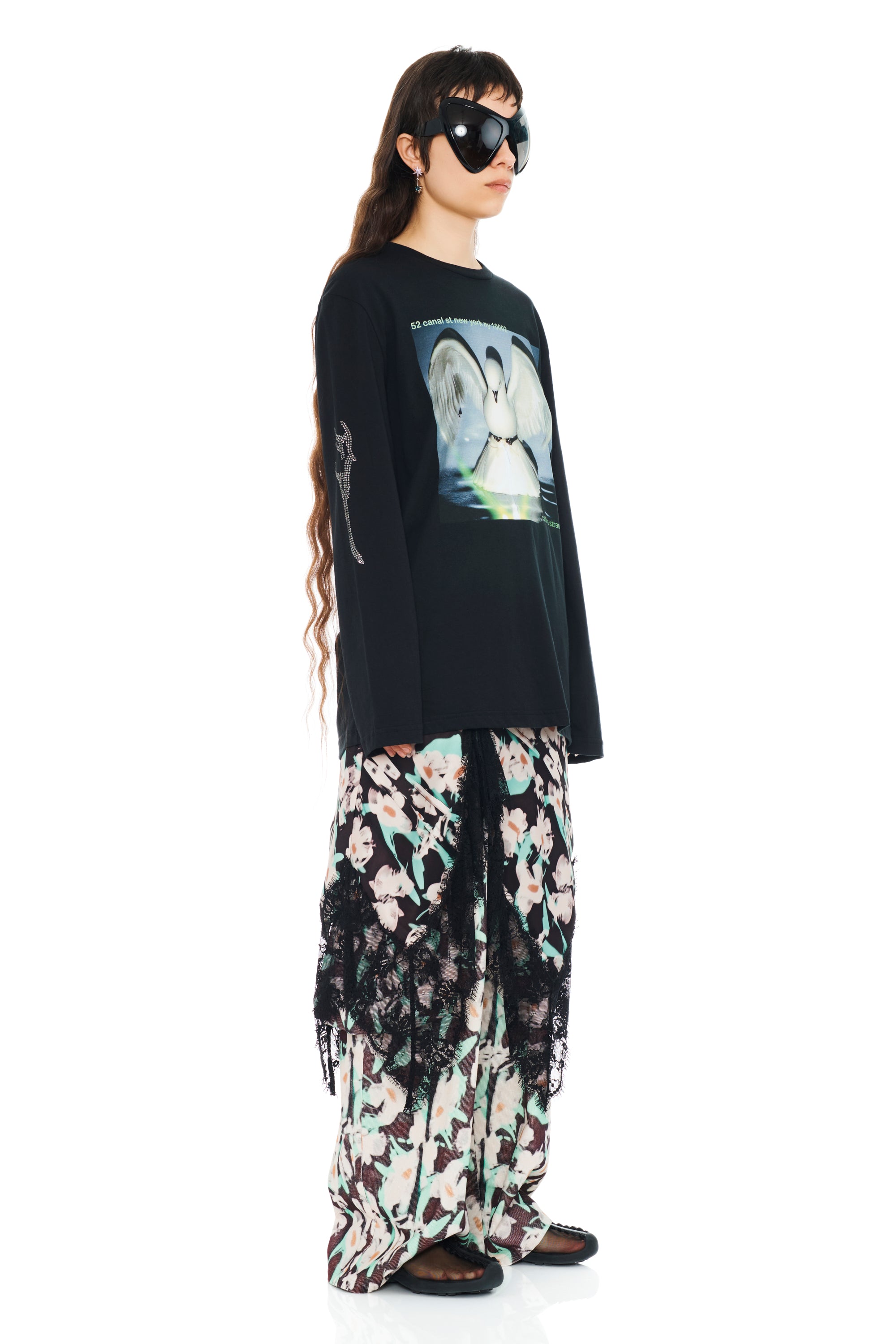 52 CANAL L/S RHINESTONE GRAPHIC TEE