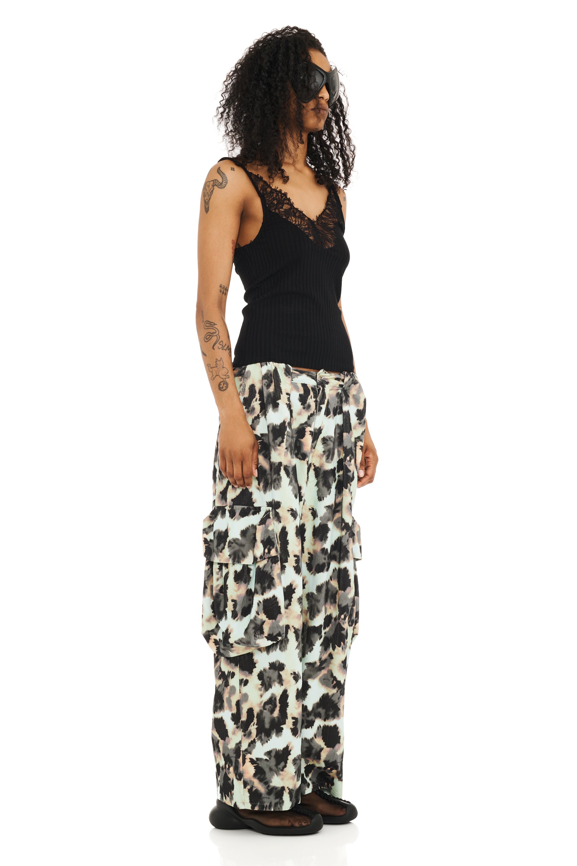 SNOW LEOPARD PLEATED CARGO PANT