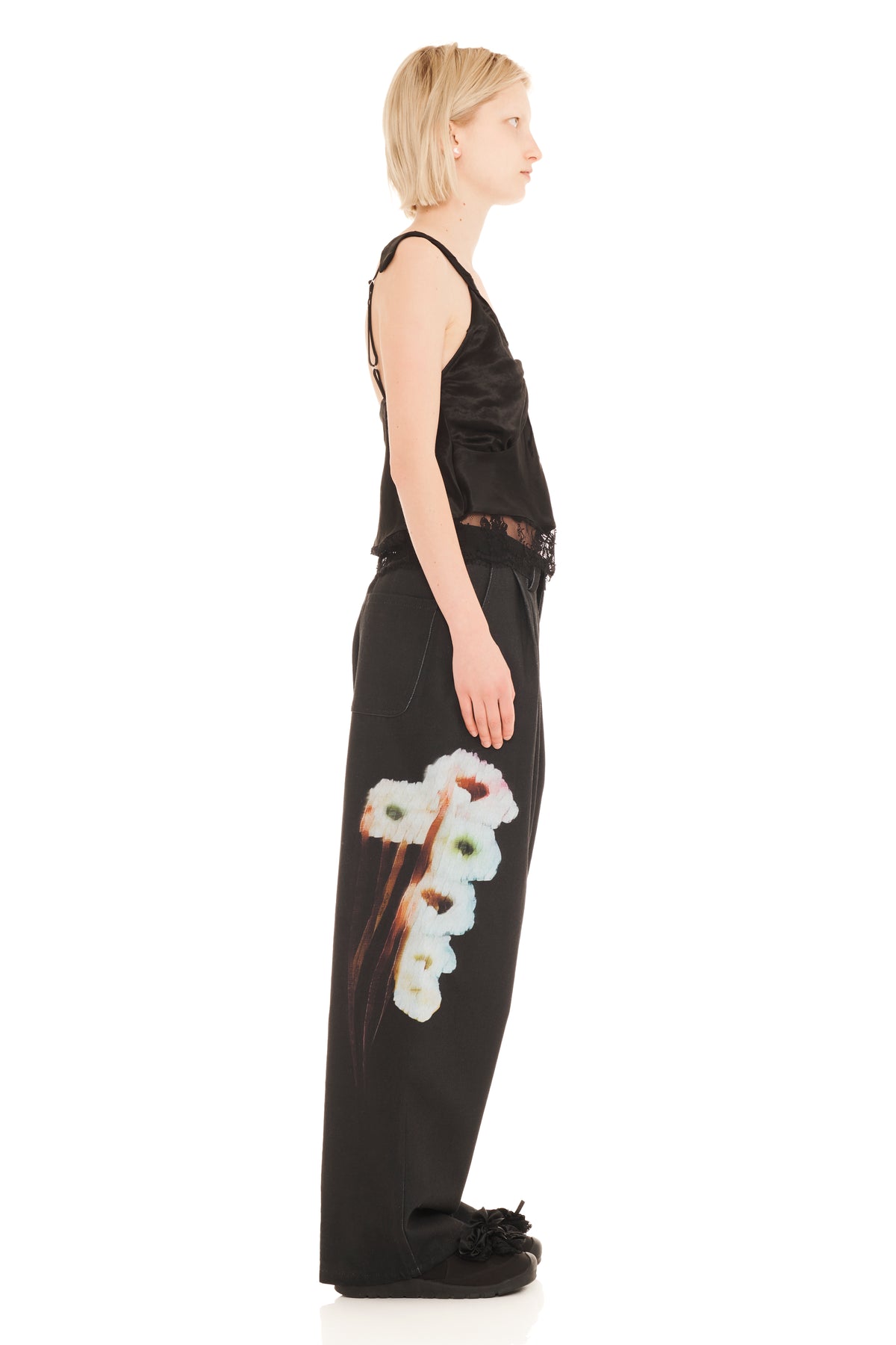 HOLLOW BLOSSOM CATCHFLY PANT