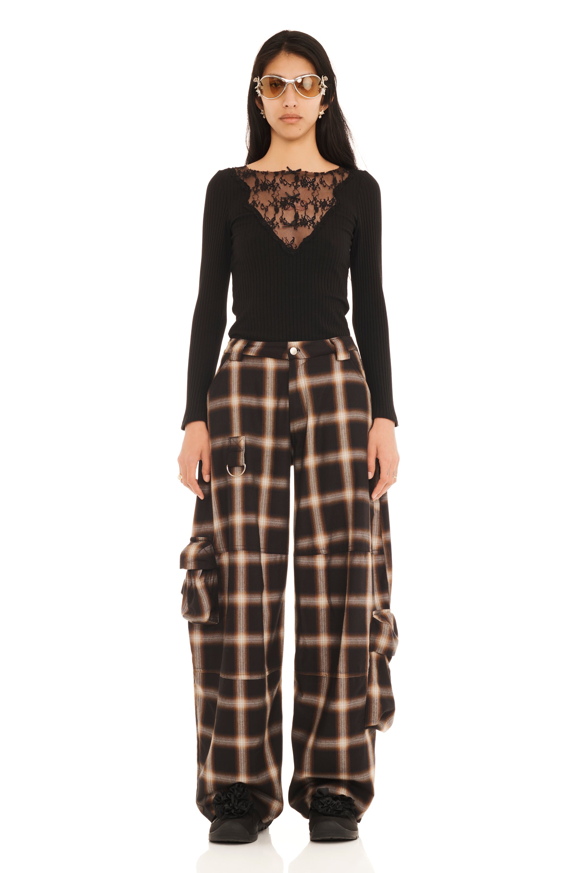 BLACK PLAID LAWN CARGO PANT
