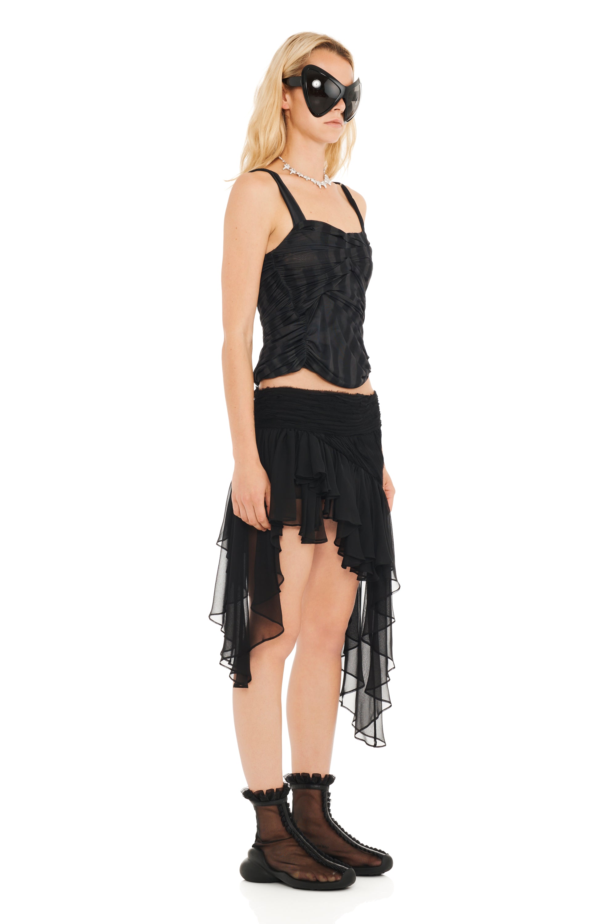 BLACK WAVY FLOWER STRIPE NETTLE TANK