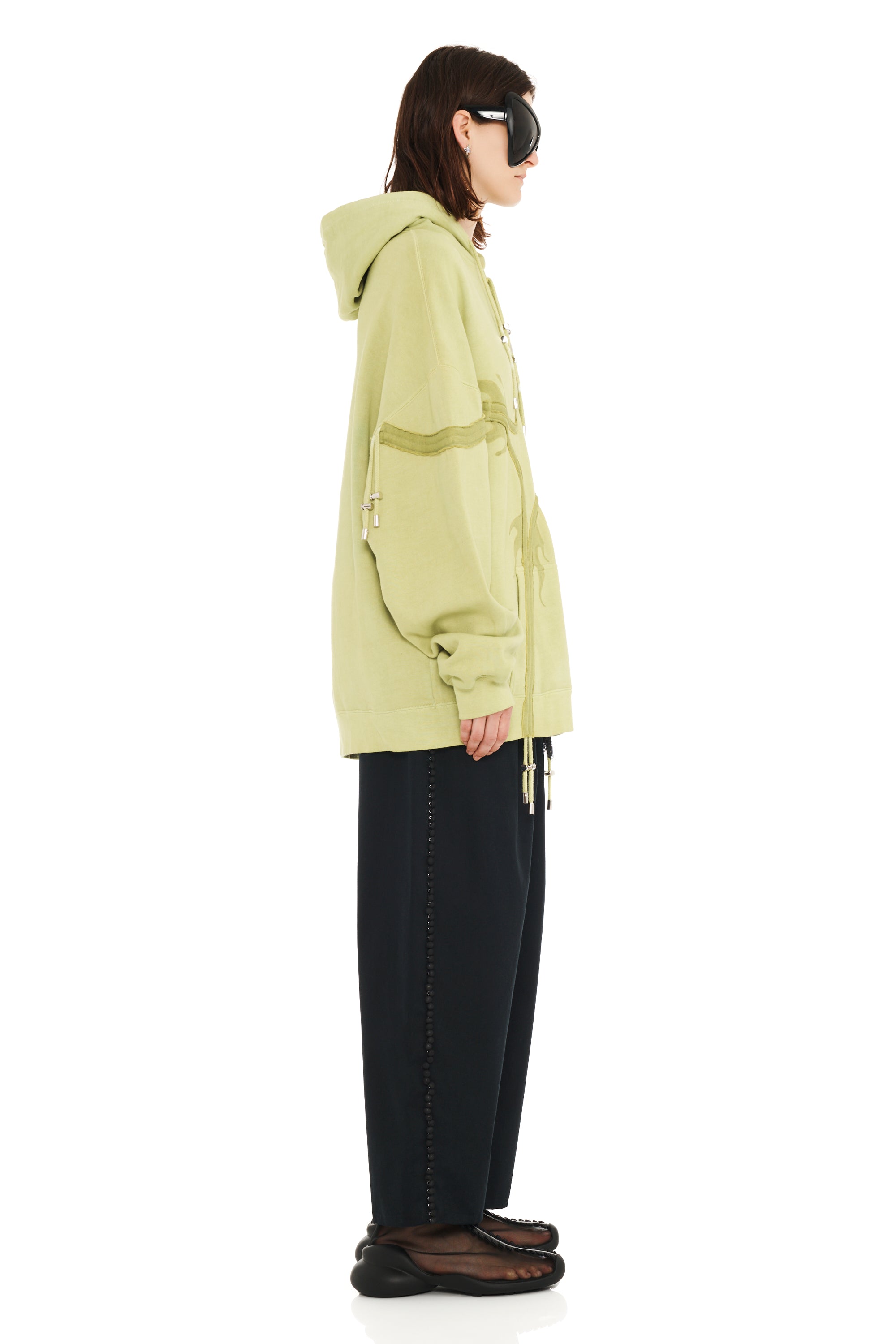 OLIVE FLAMES STAR HOODIE