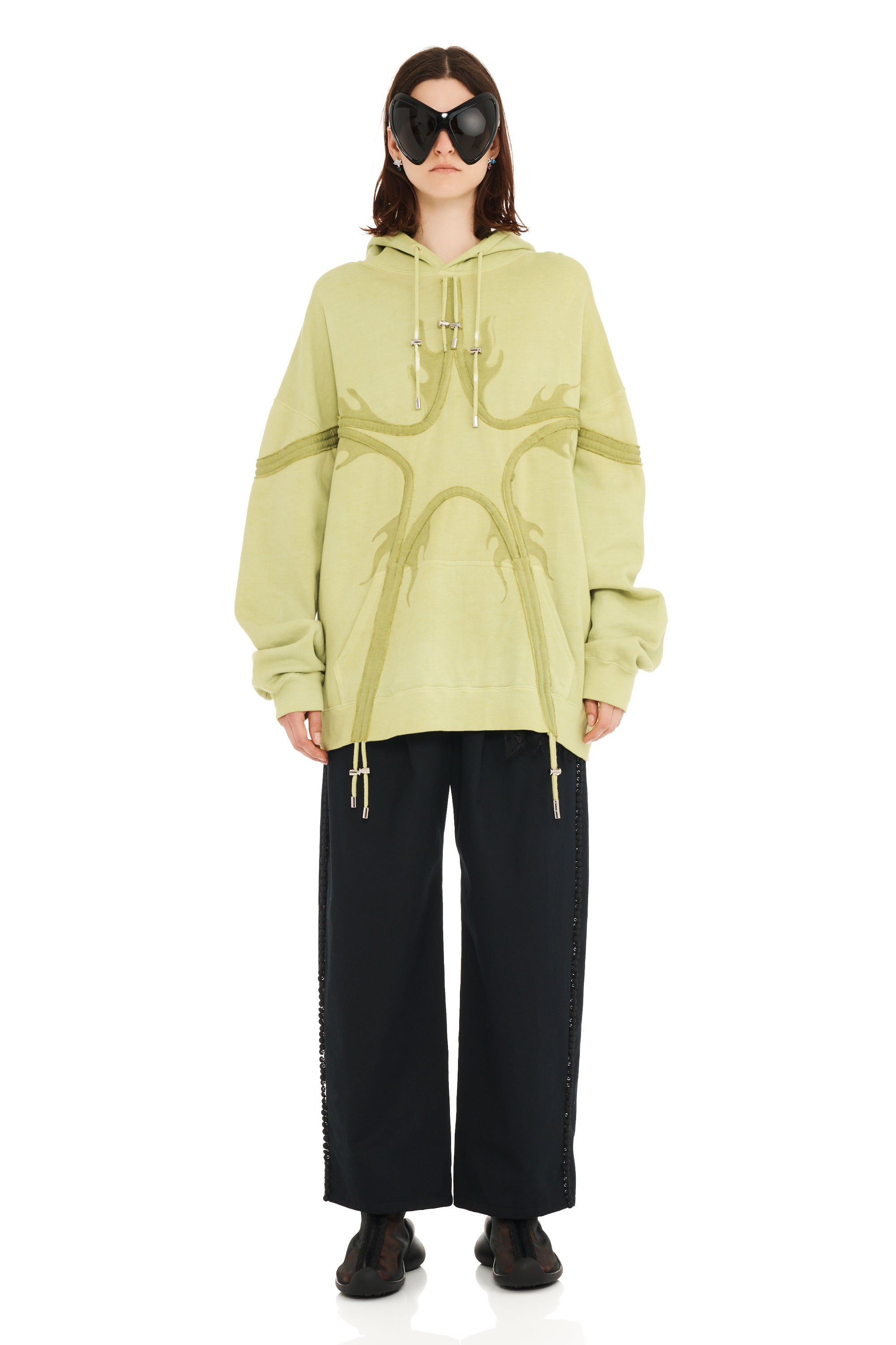 OLIVE FLAMES STAR HOODIE