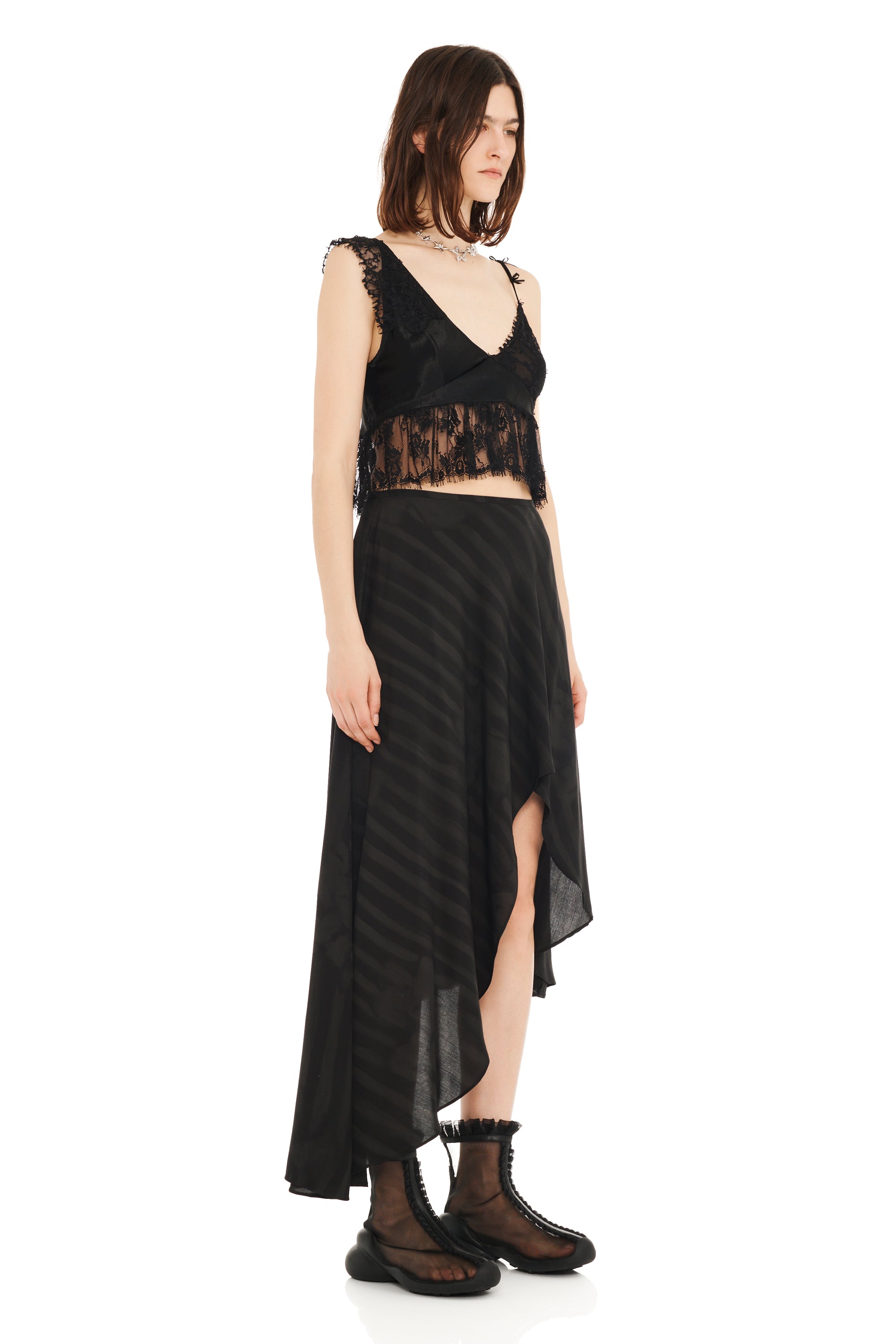 BLACK WAVY FLOWER STRIPE TULIP SKIRT