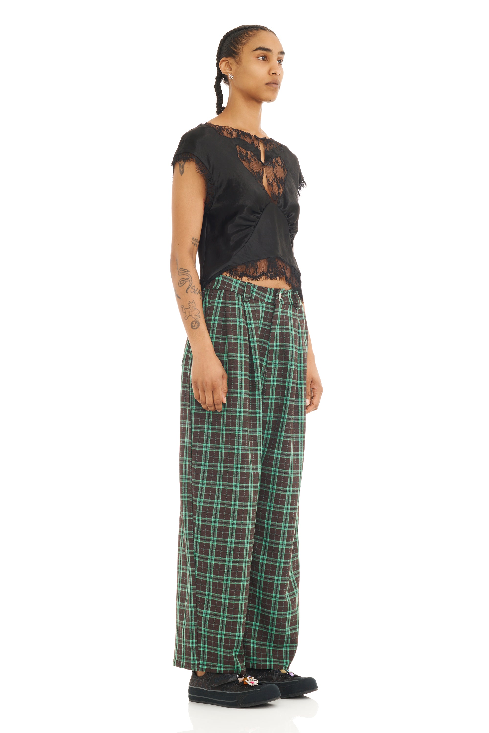 BLACK WATERLILY TOP