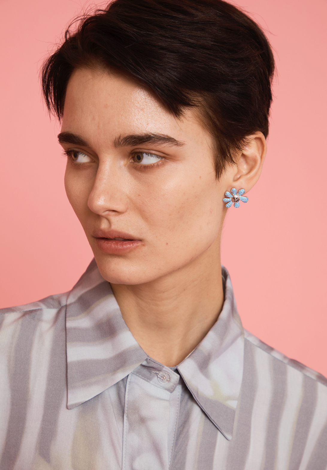 POPPY AQUAMARINE PAVE HAPPY BLOSSOM EARRING