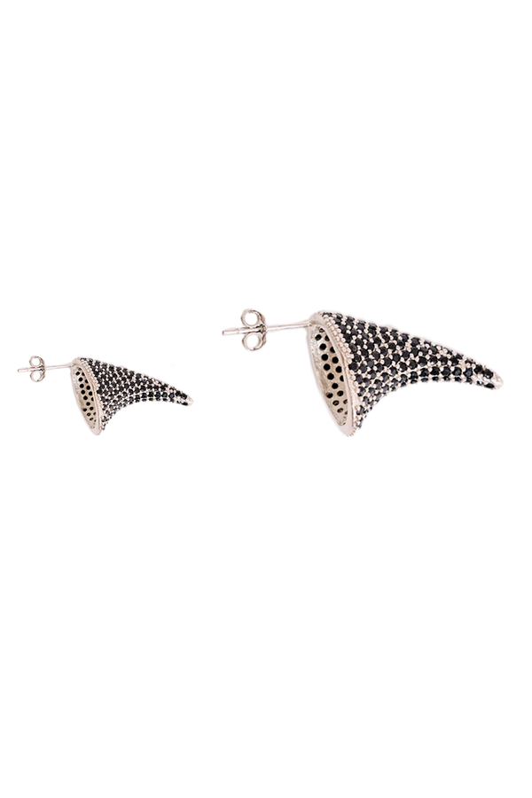 JET MIXED THORN EARRING