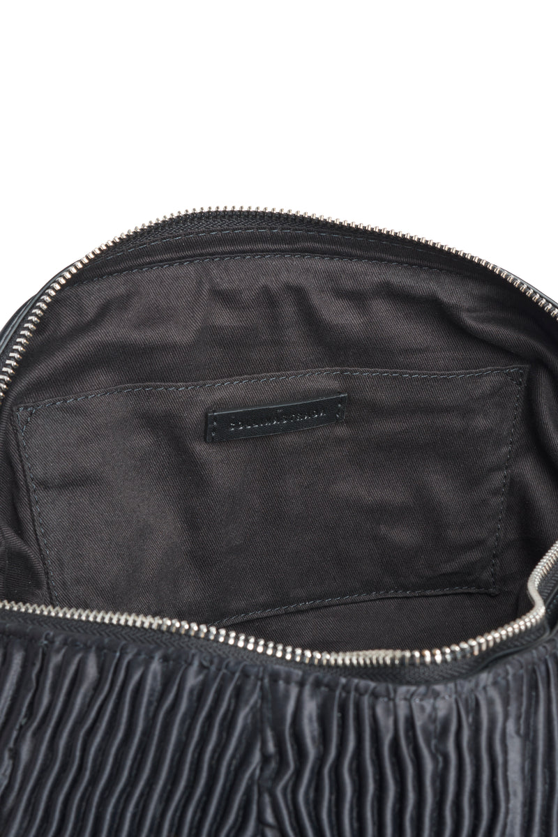 BLACK PLEATED CATERPILLAR BAG