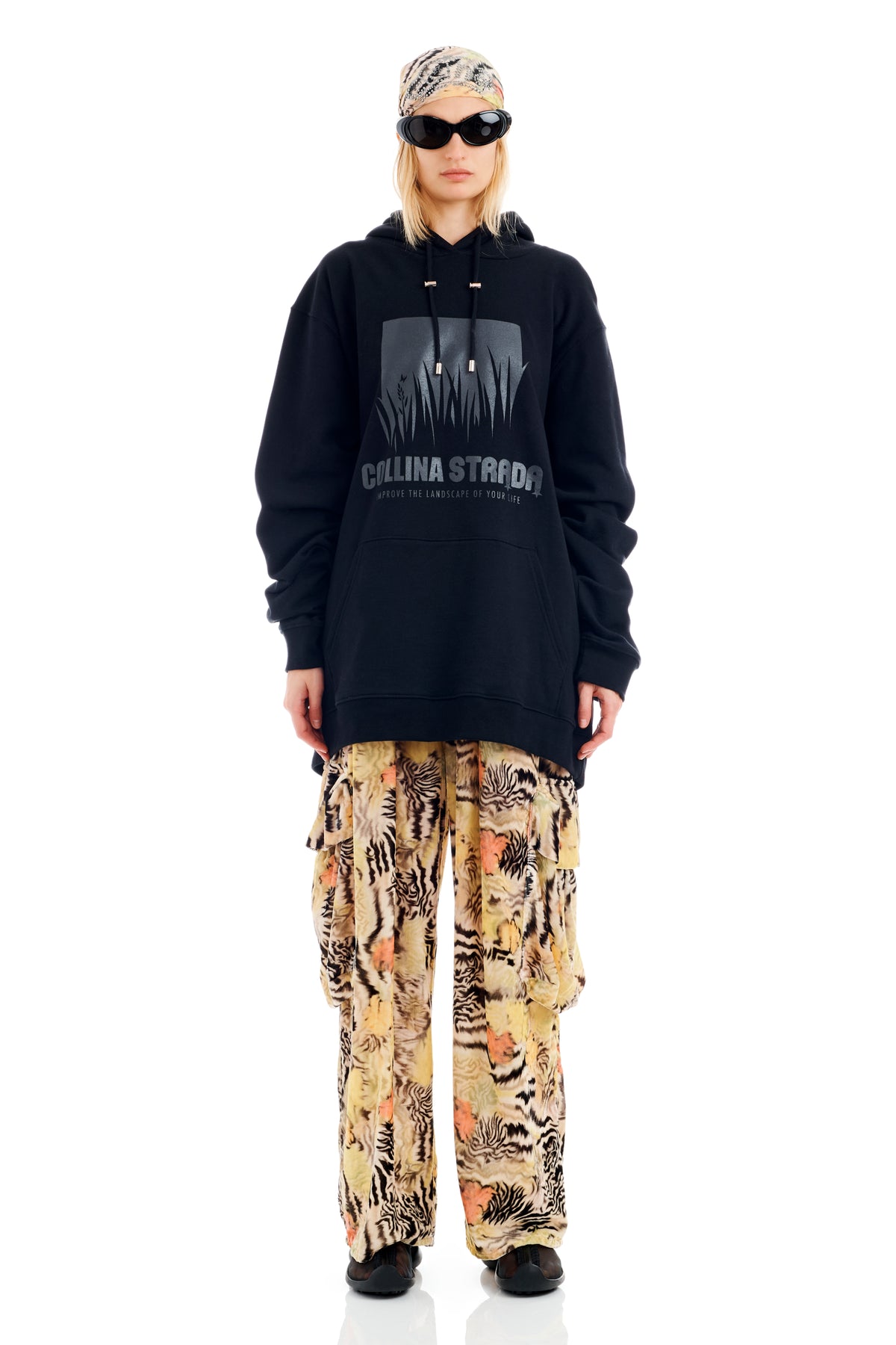 LANDSCAPE GRAPHIC HOODIE