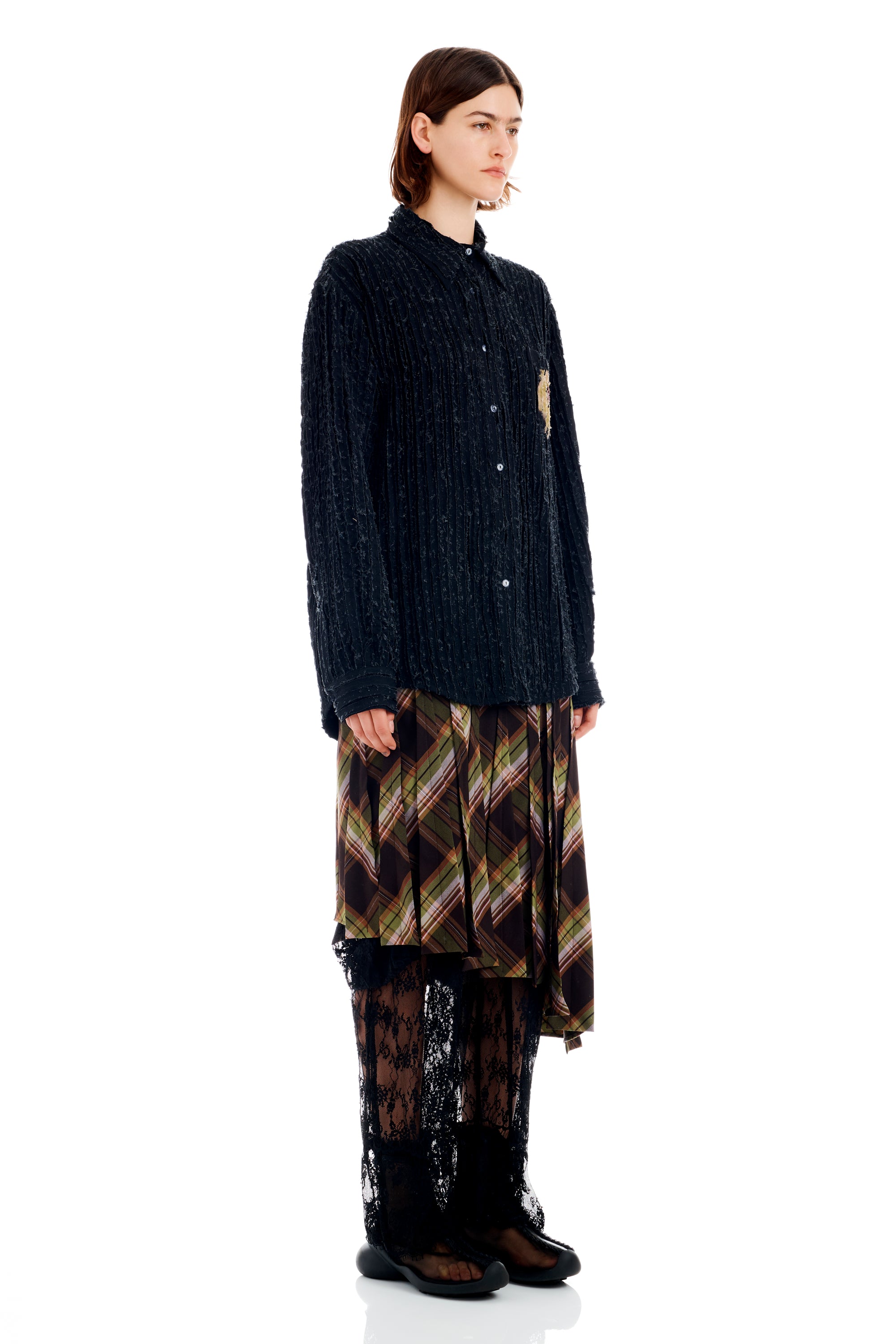 BLACK FLOWER DRIP CONVENTION BUTTON UP