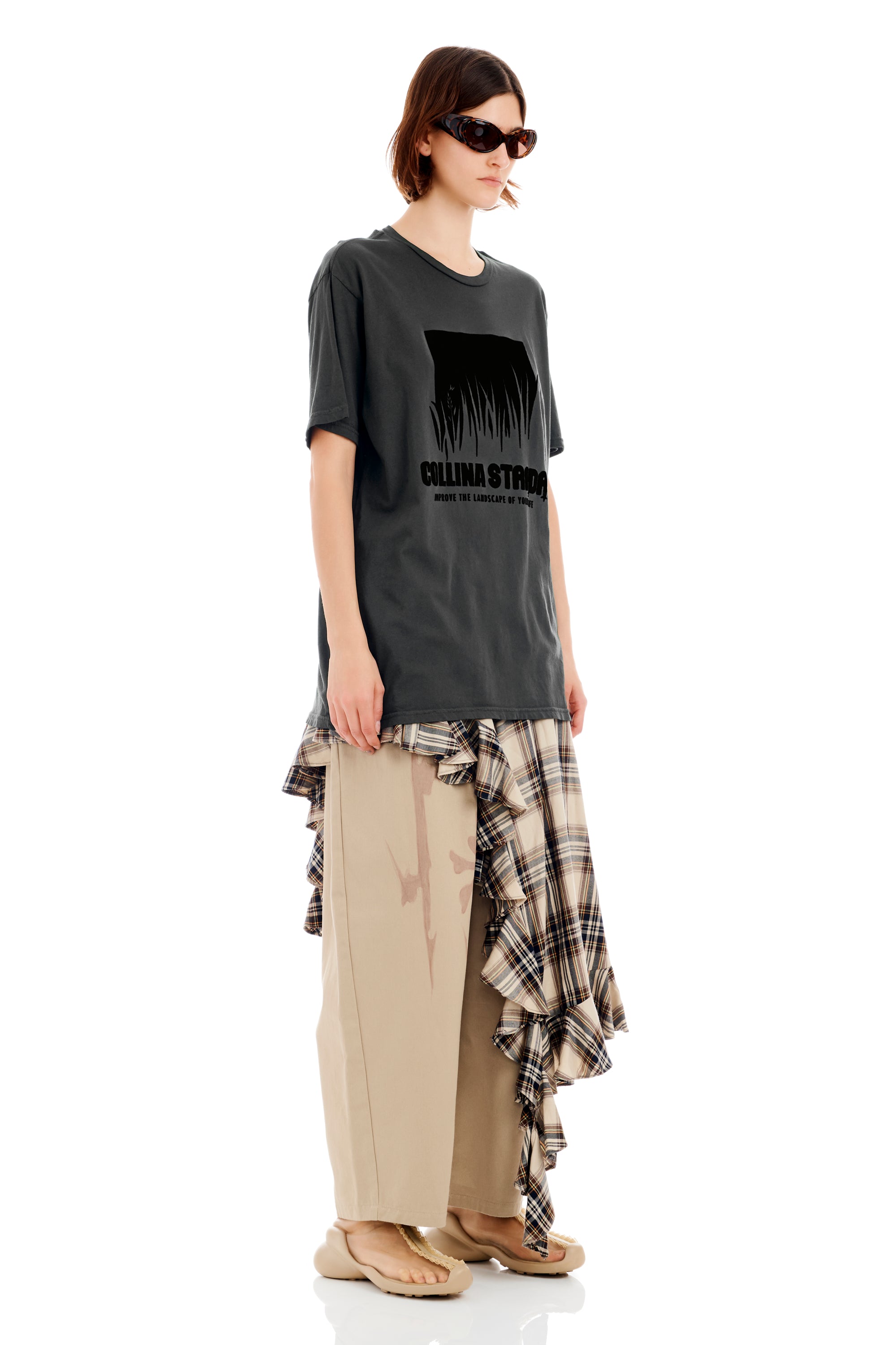 CHARCOAL LANDSCAPE GRAPHIC TEE