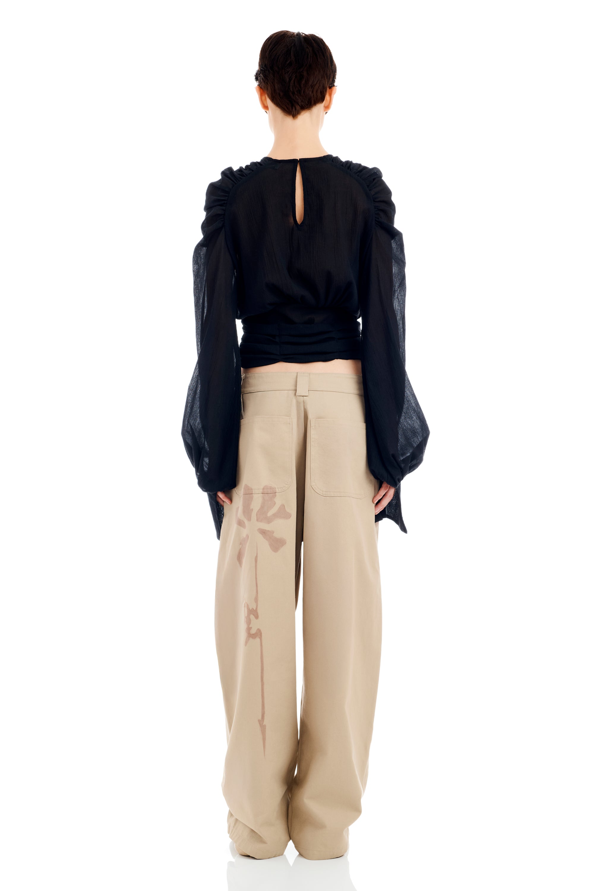 BLACK FLOWER DRIP IRIS TOP