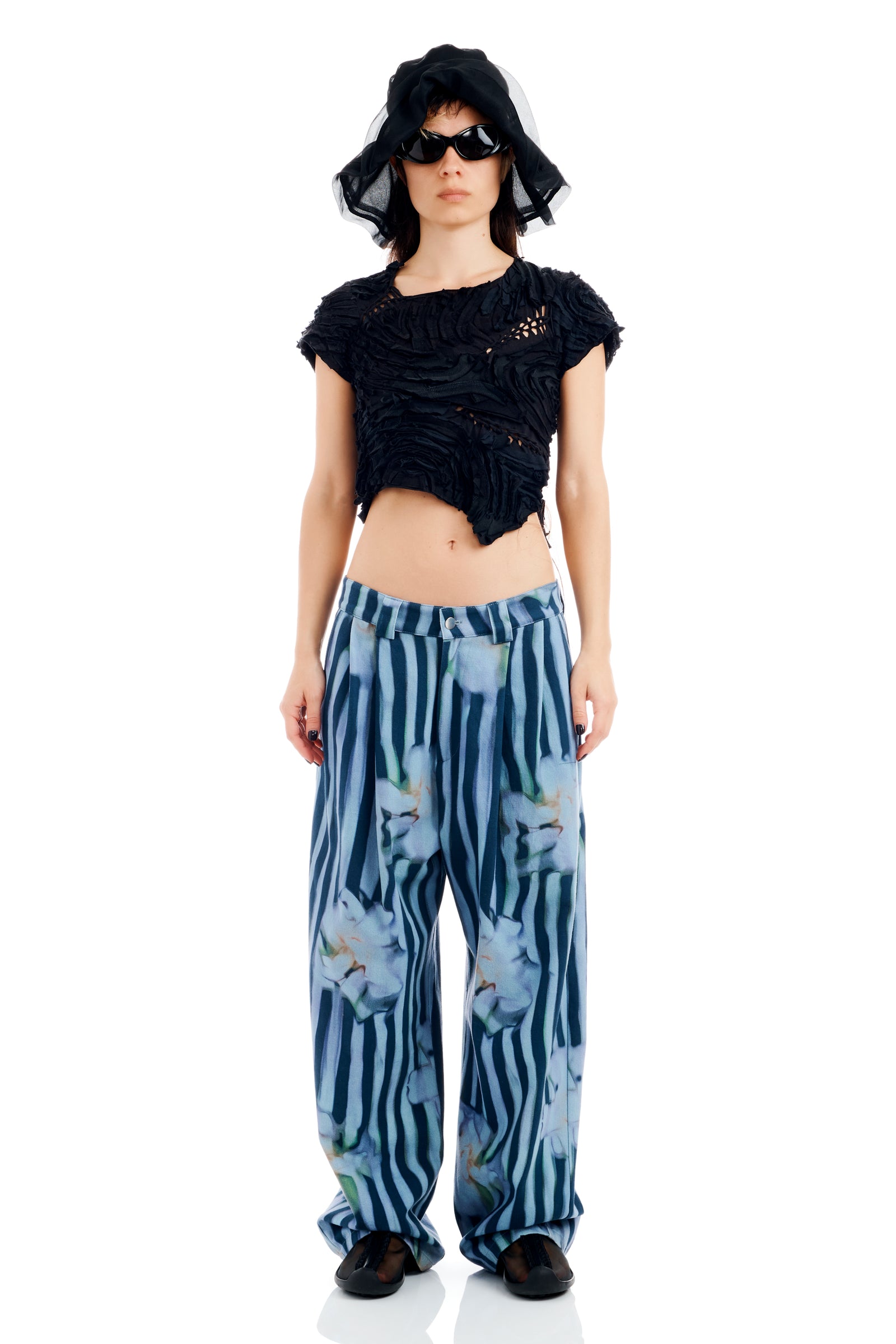 WAVY NAVY FLOWER STRIPE CATCHFLY PANT | Collina Strada