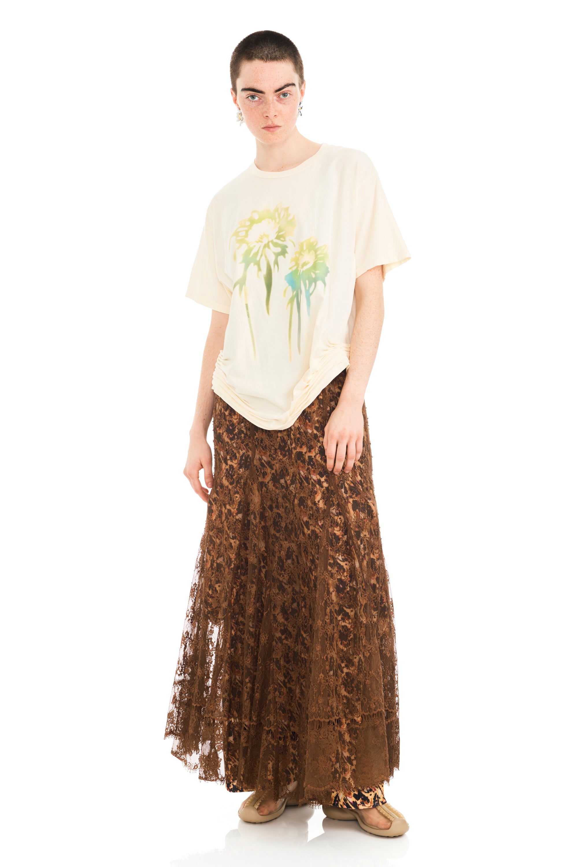 BUTTER FADED FLOWER KATINA TEE
