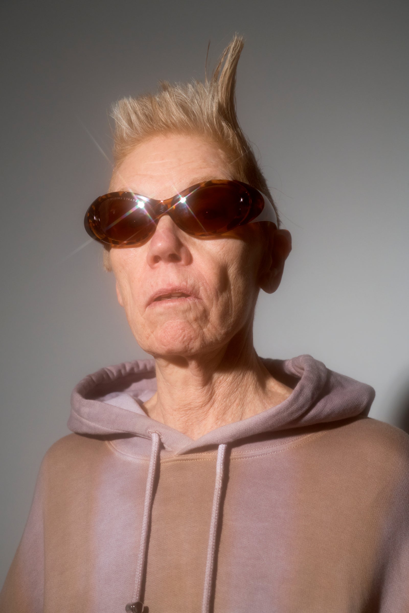【関税込み】Collina Strada ピンク Cocoon サングラス PINK COCOON SUNGLASSES | Collina Strada – Collina Strada