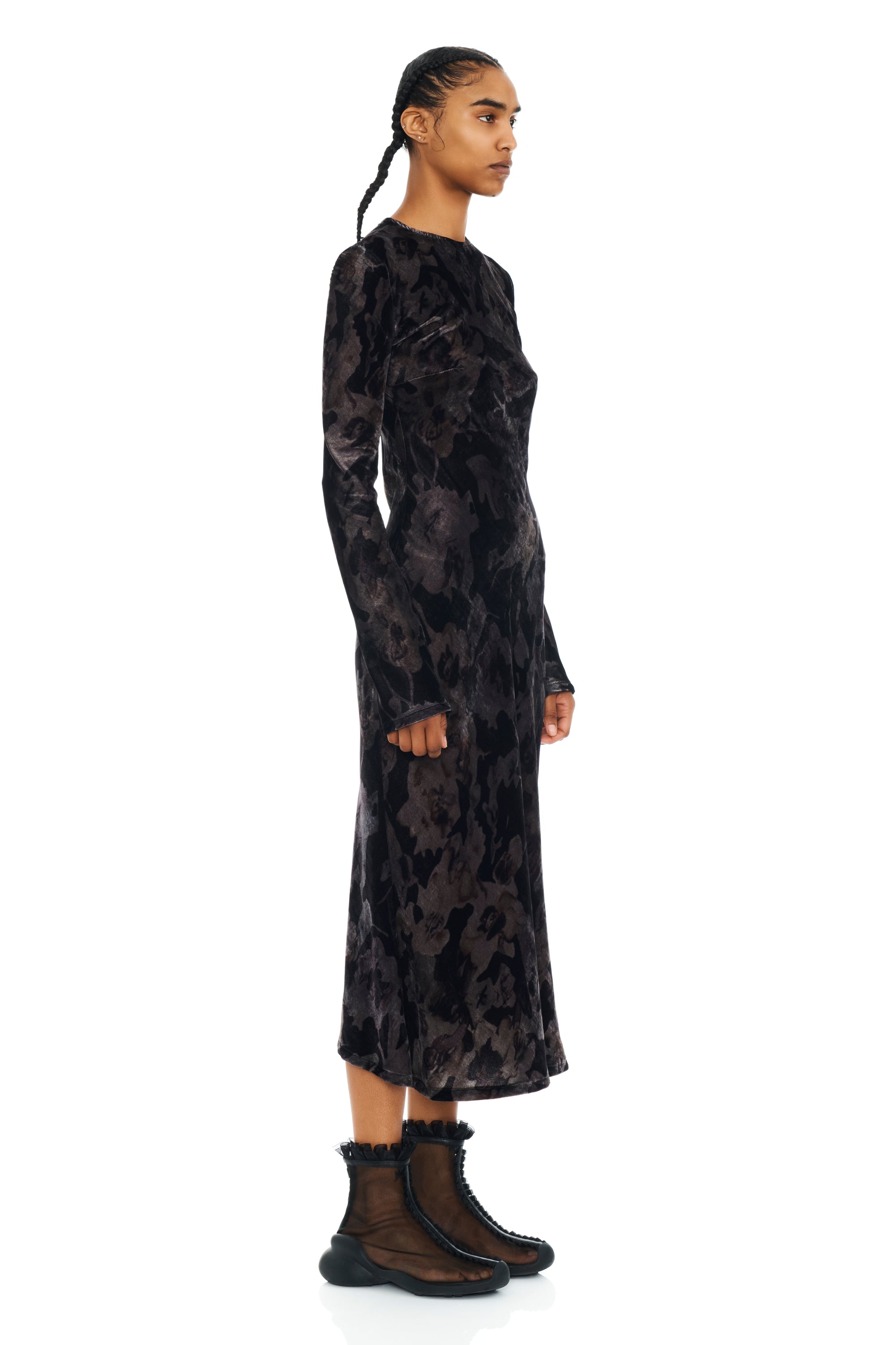 BLACK WATERCOLOR ROSES YURI DRESS