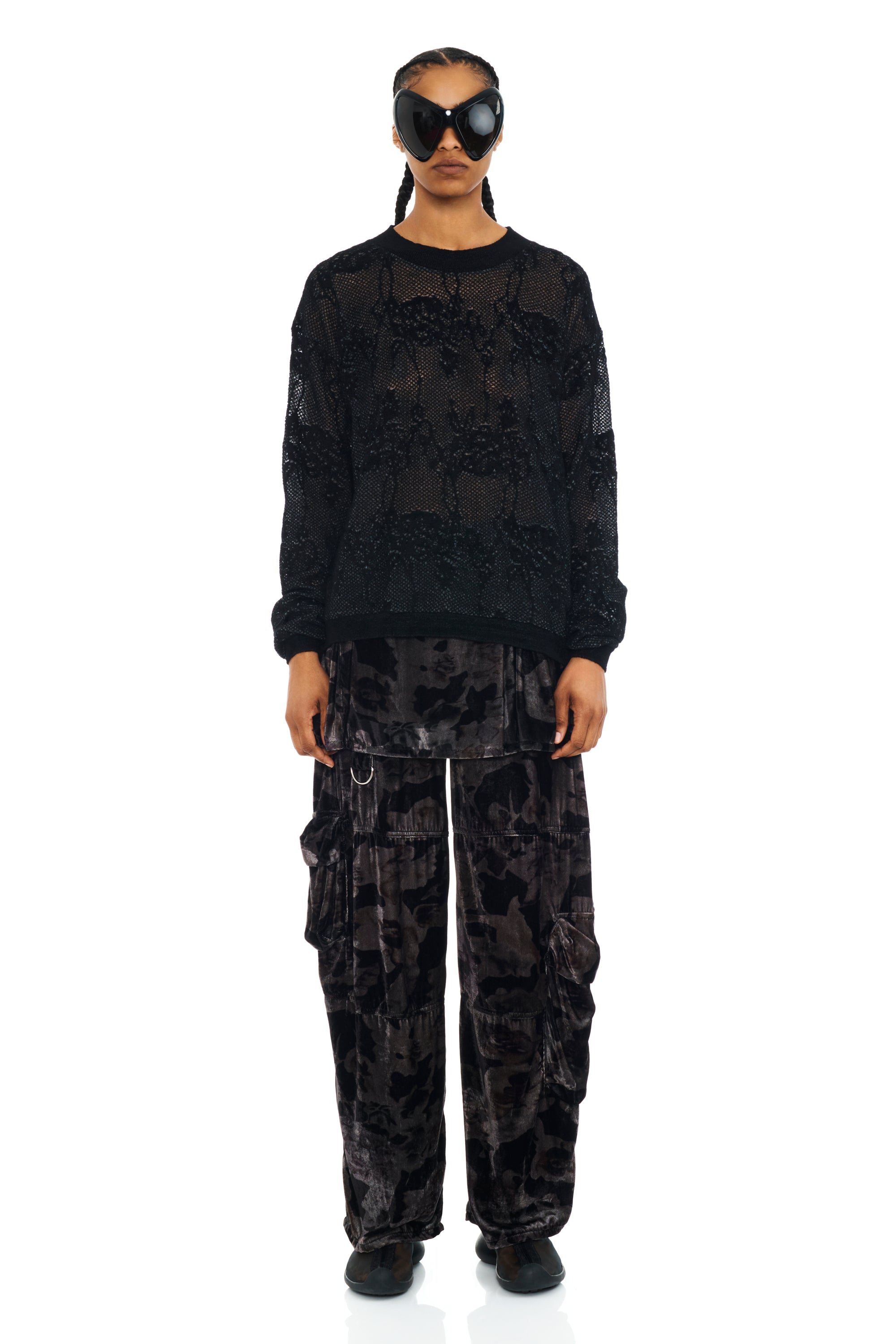 BLACK KNIT LACE WOOLLY SWEATER