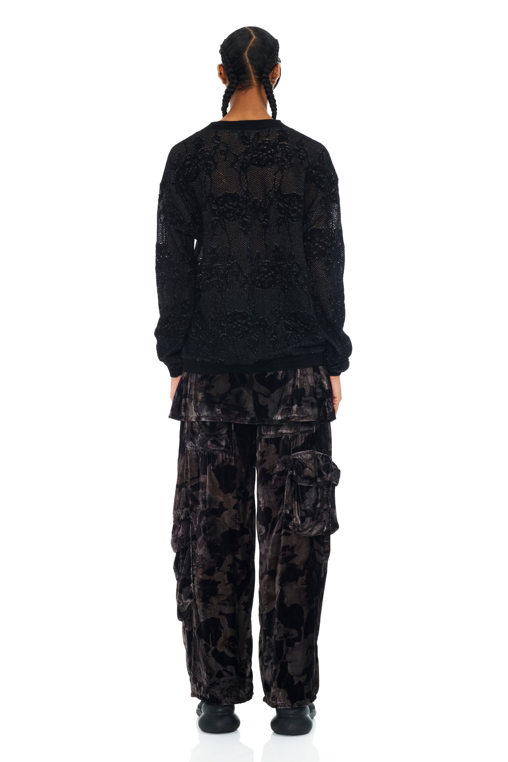 BLACK KNIT LACE WOOLLY SWEATER