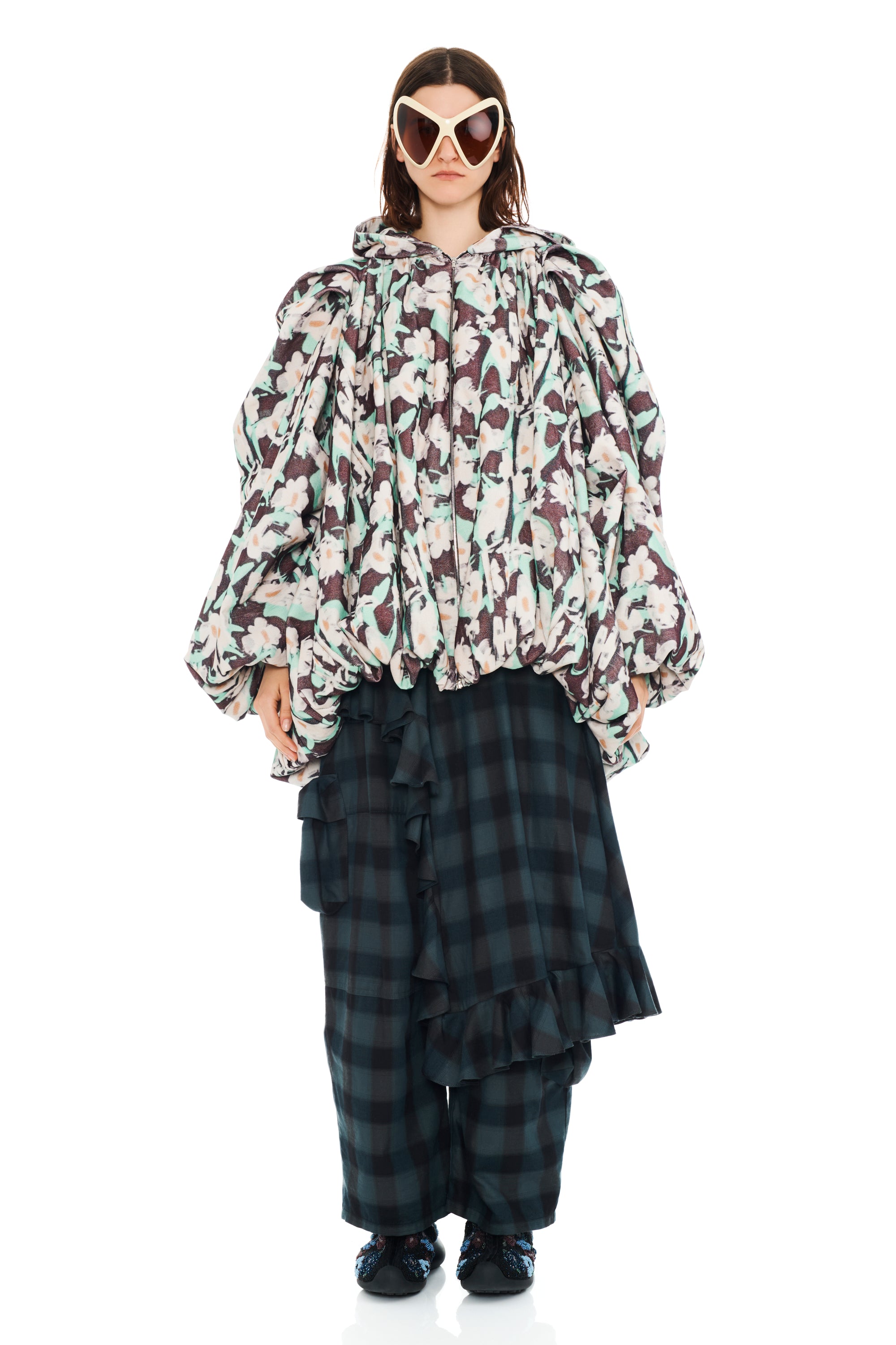 BLACK PAINTED DAISY PILLOW COAT