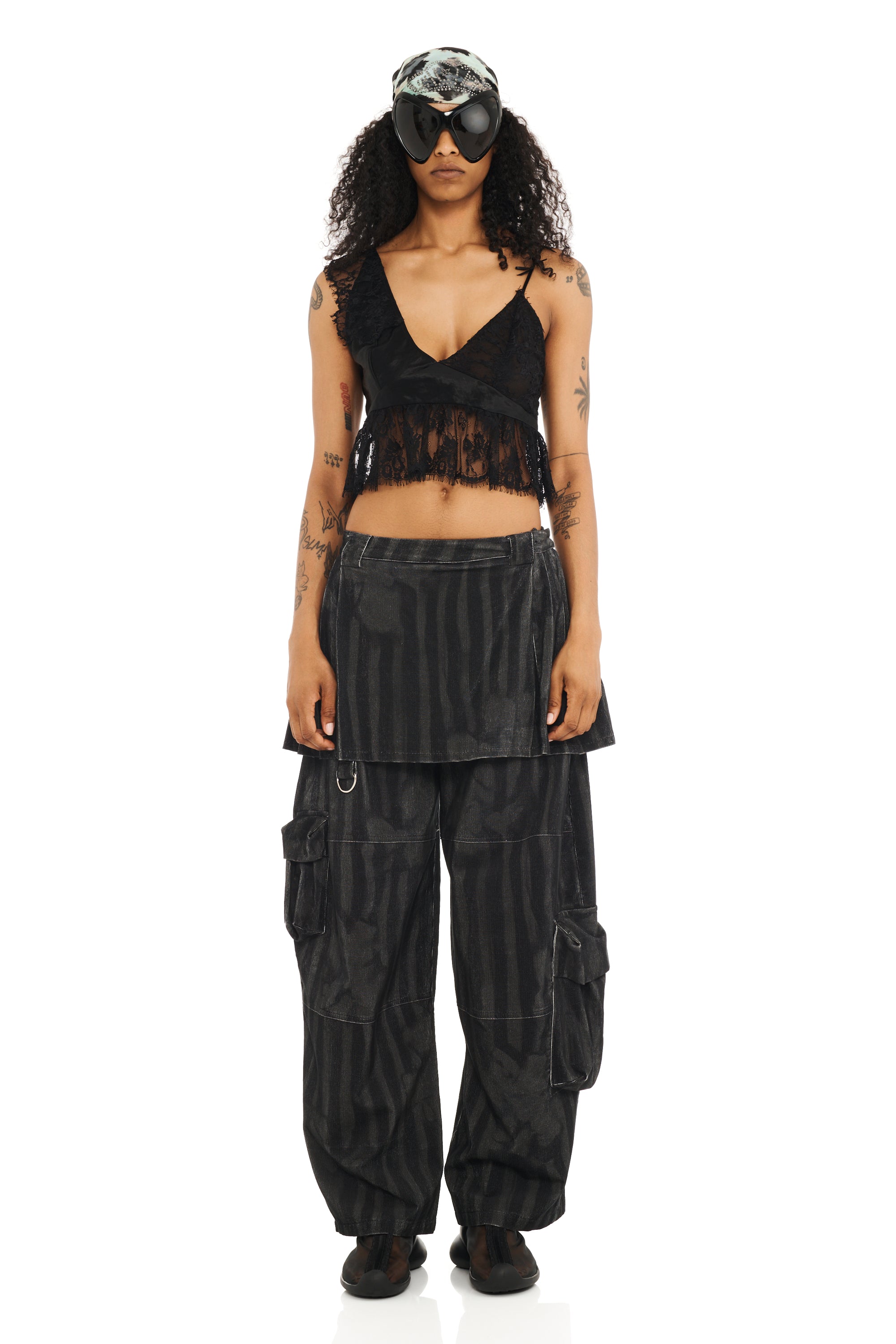 BLACK WAVY FLOWER STRIPE LAWN SKIRT CARGO PANT
