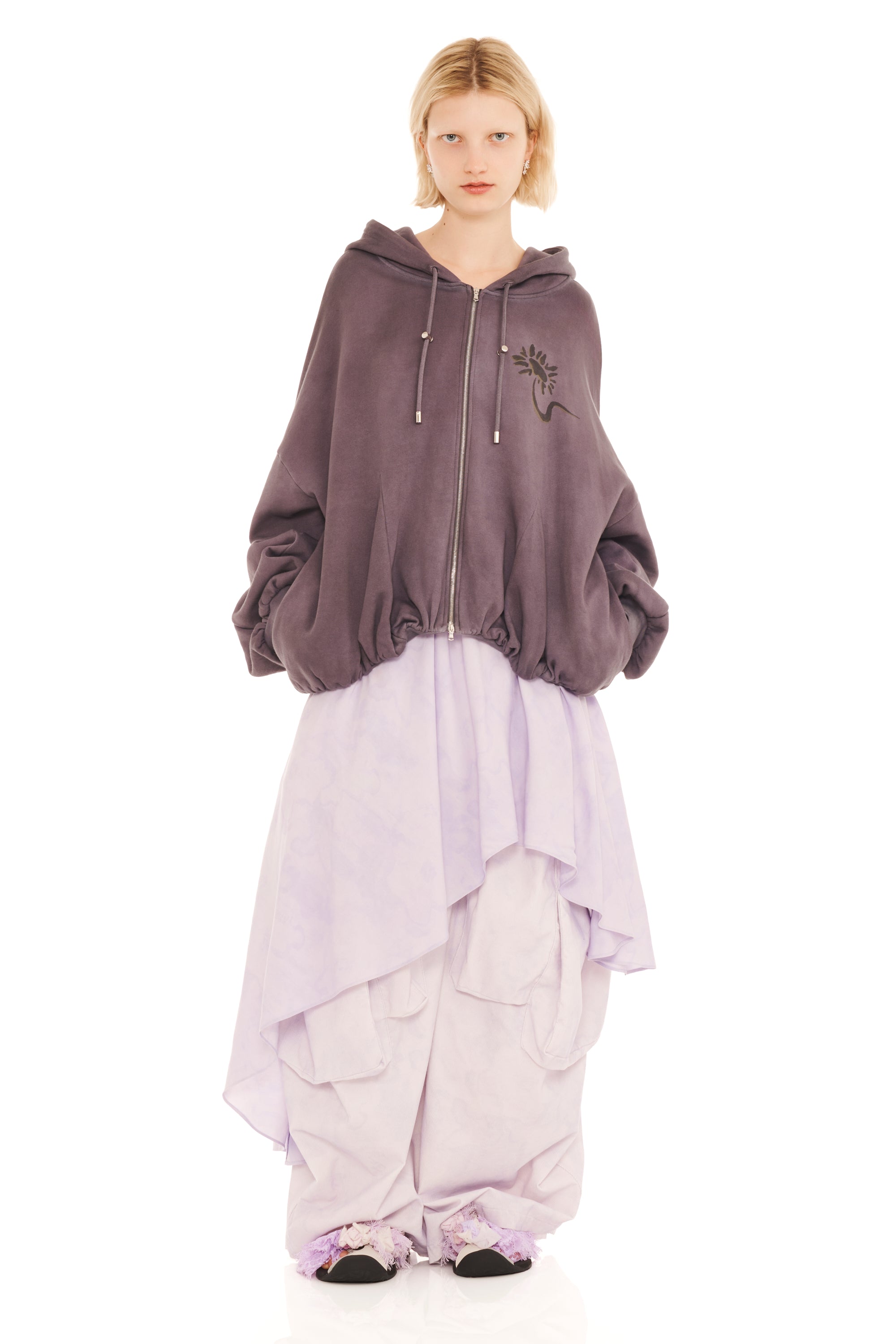 CHARCOAL DAISIES GATHERED ZIP UP HOODIE