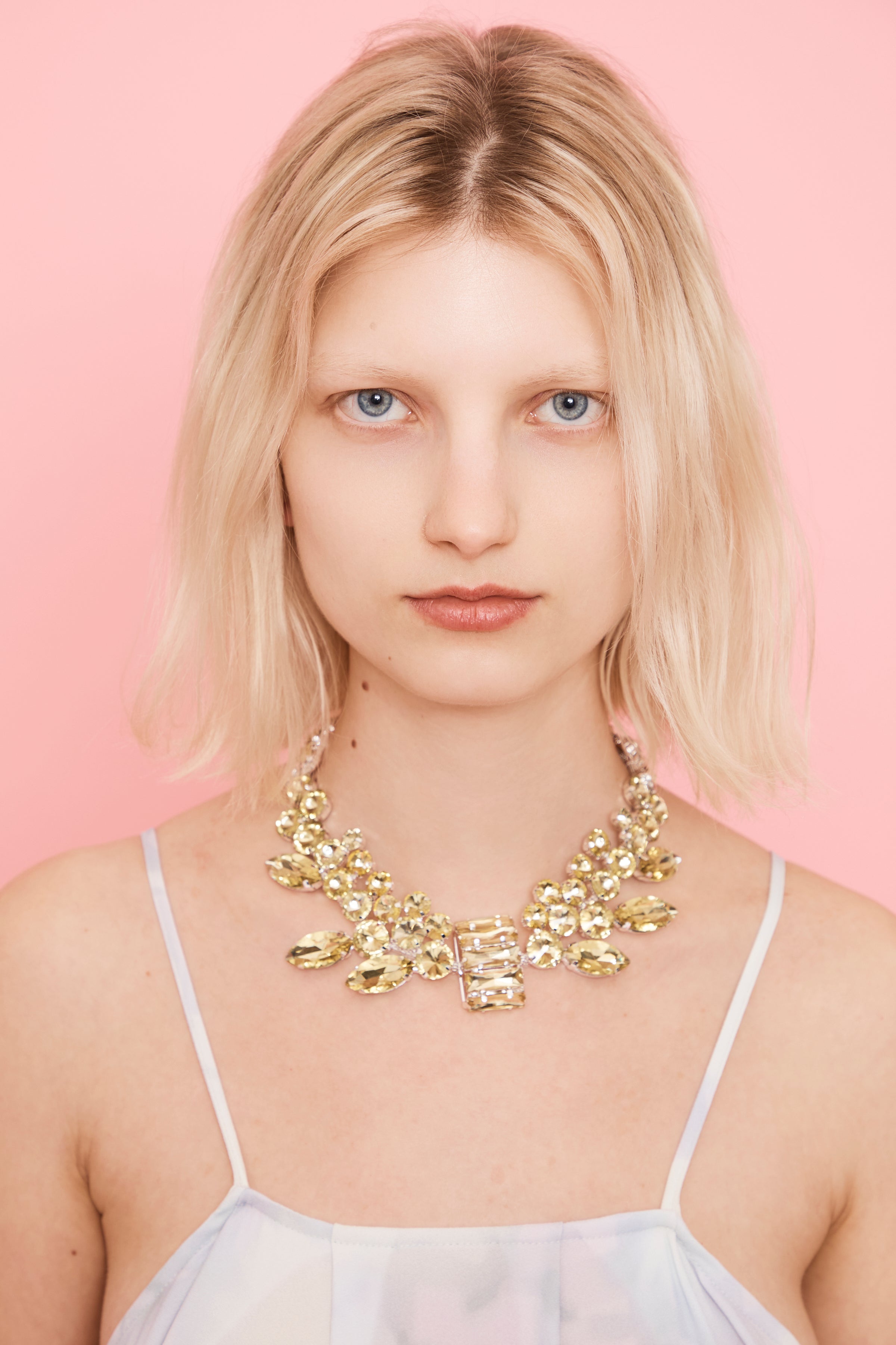 LEMON CHANDELIER CHOKER