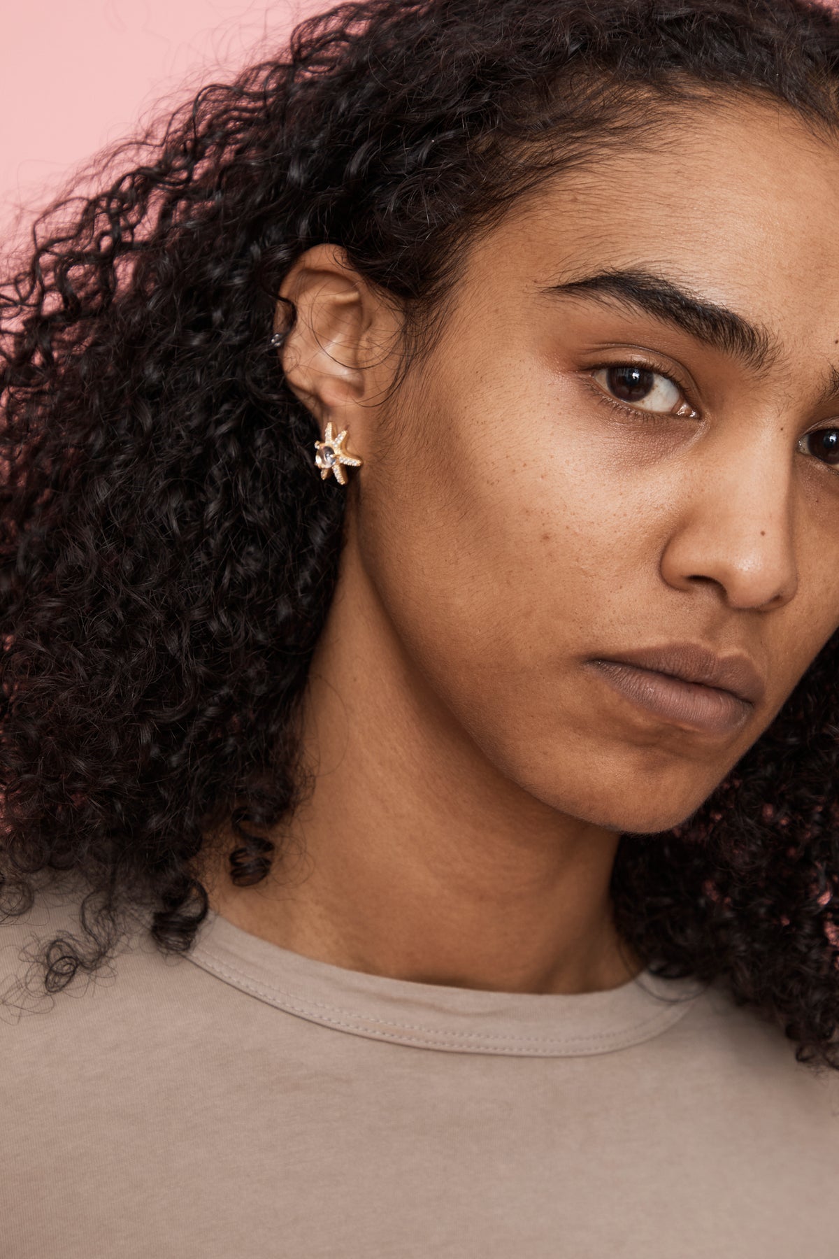 GOLD CLEAR ASTER EARRINGS