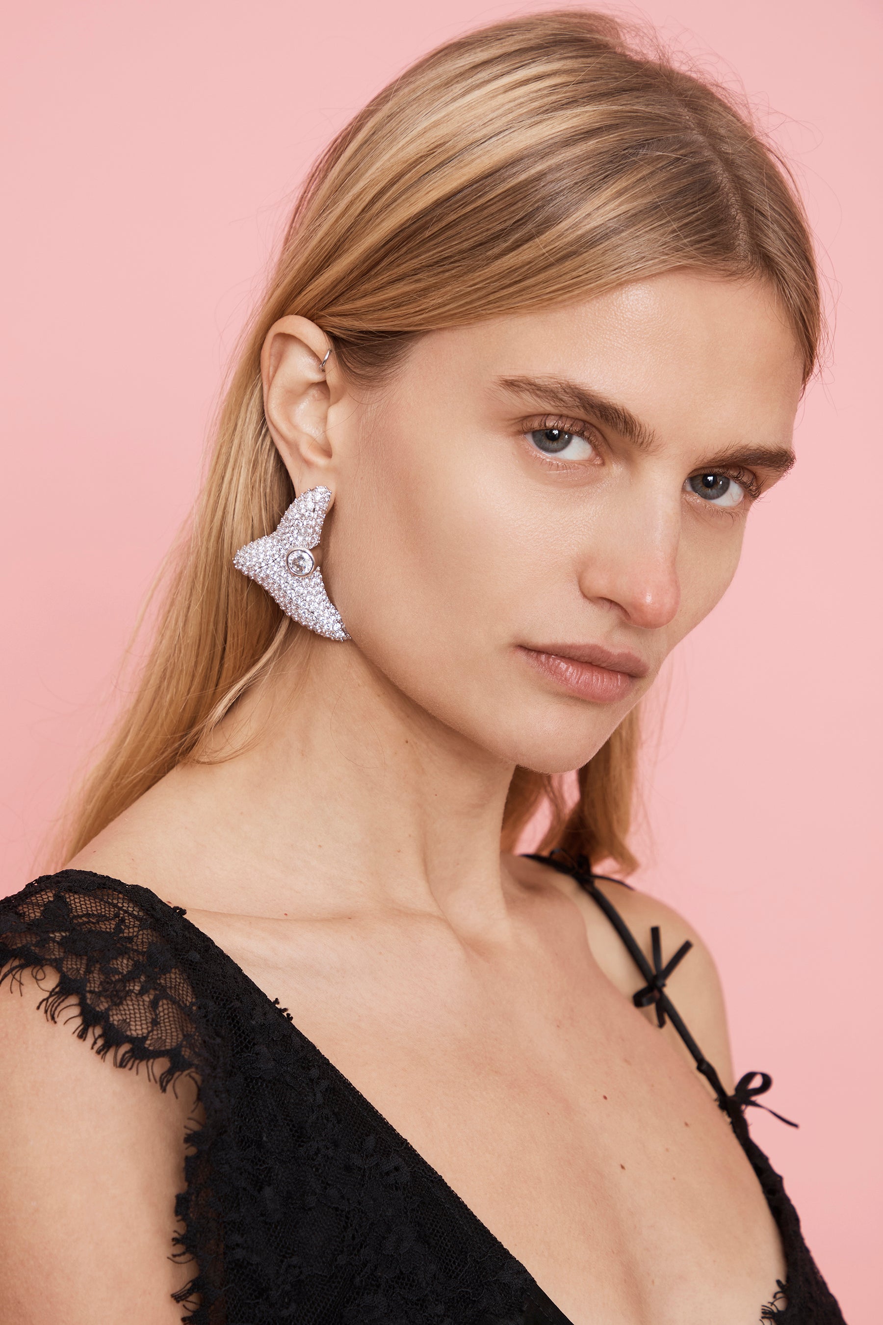 CRYSTAL CLEAR SUPER TRIGON STUDS