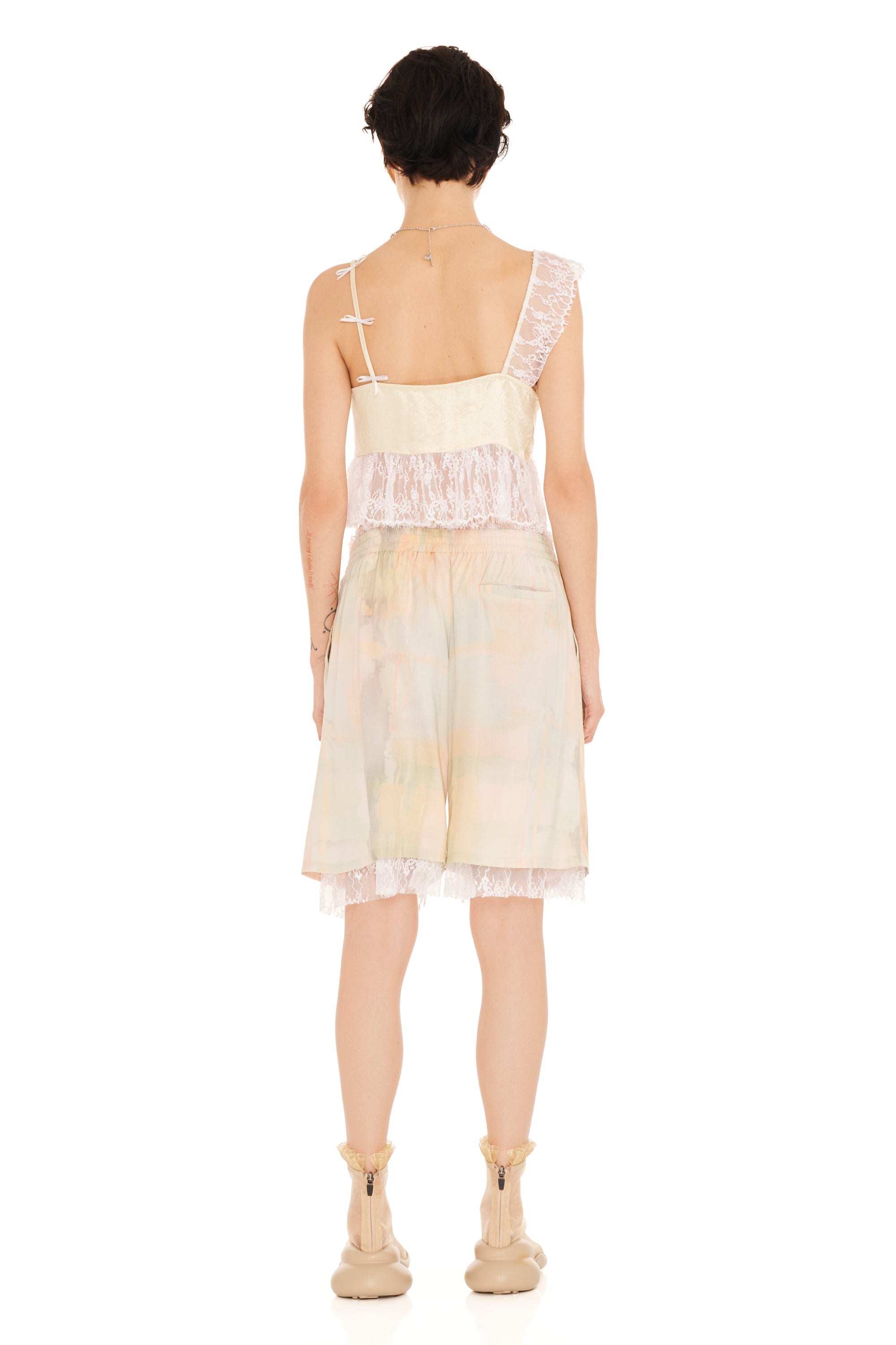 GUA SHA PLAID ODEON SHORT