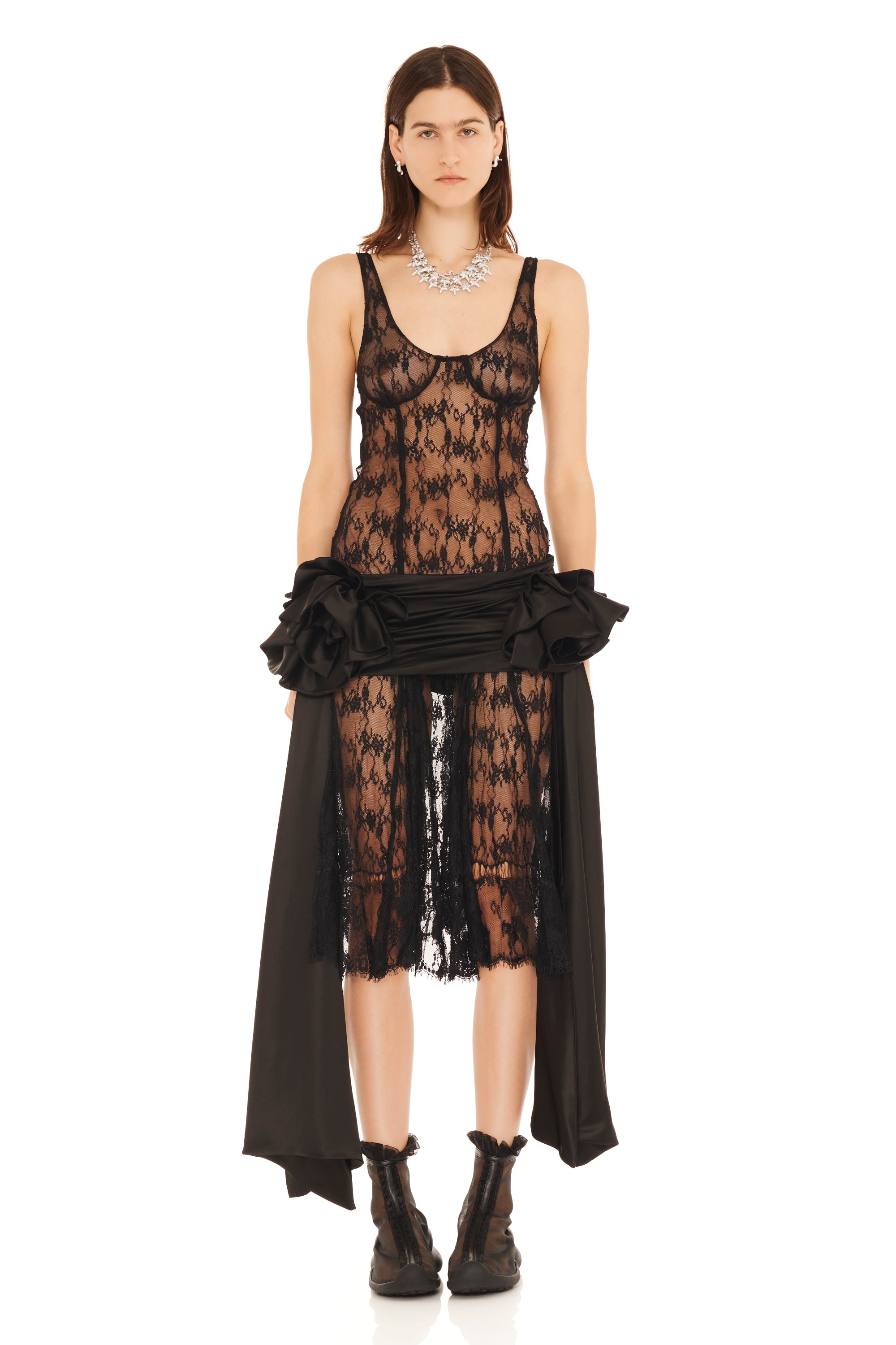 BLACK SATIN PEONY BELT