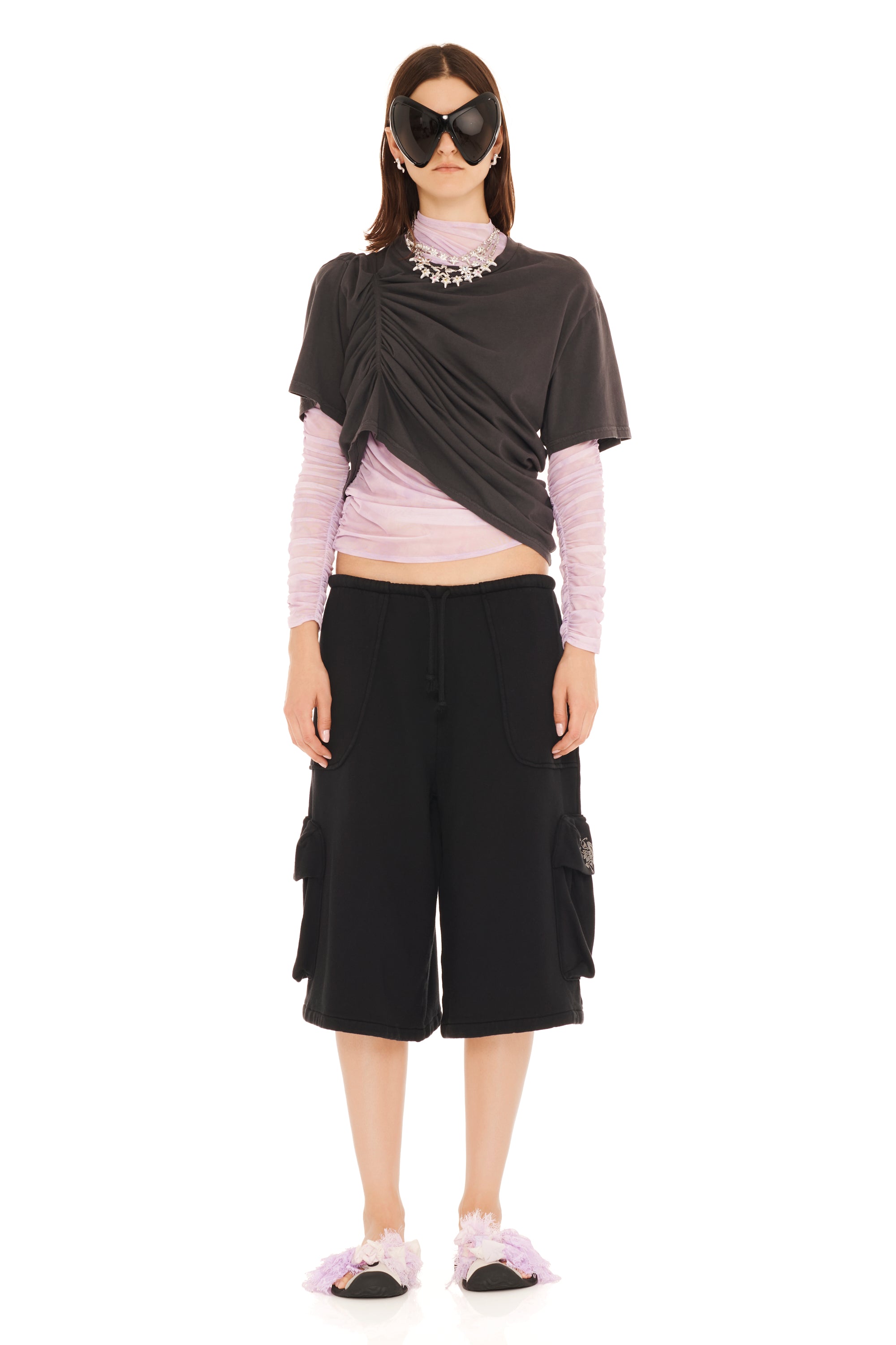 RHINESTONE BLACK CARGO SWEATSHORT