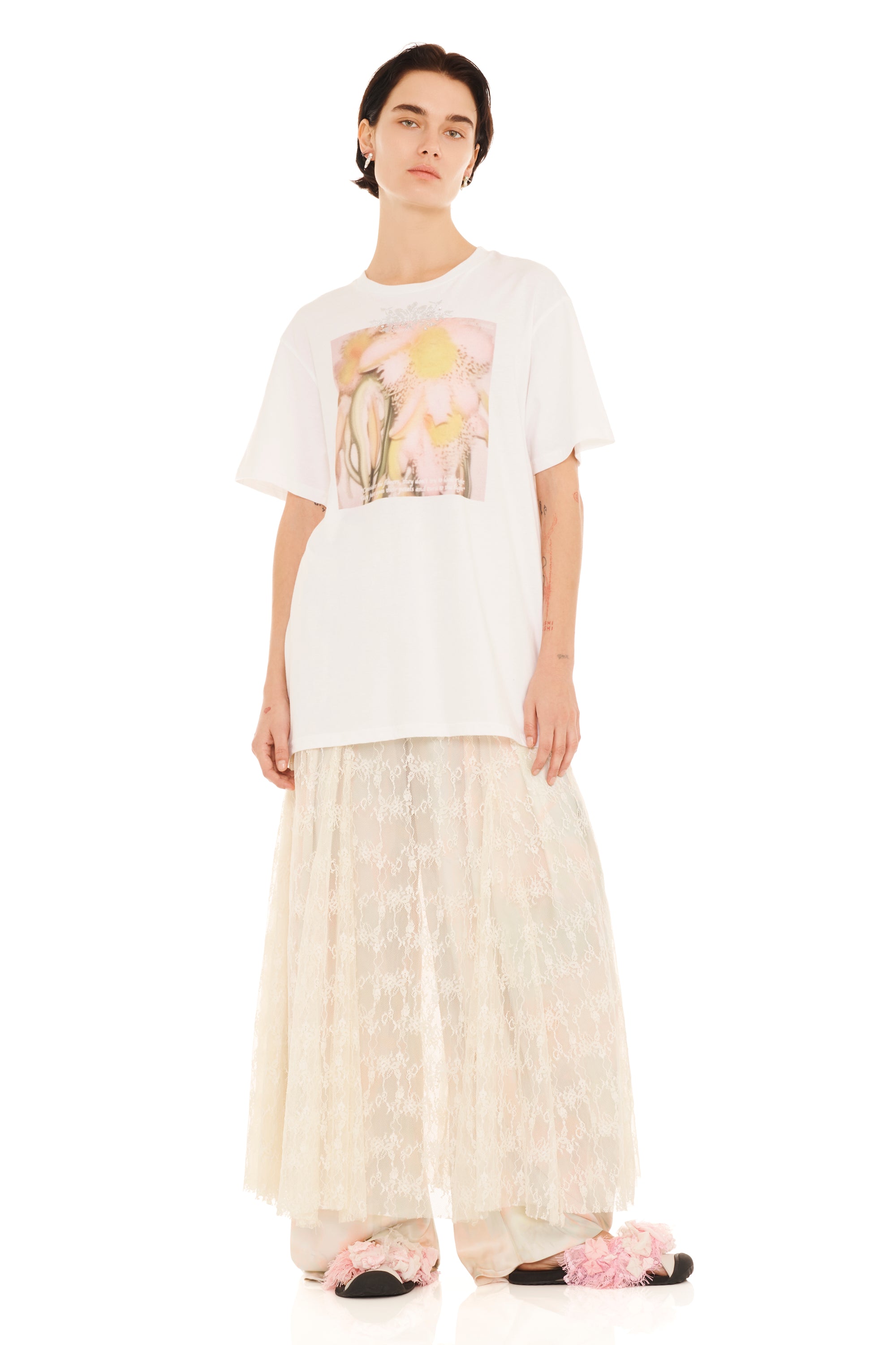 RHINESTONE FLOWER PETAL GRAPHIC TEE