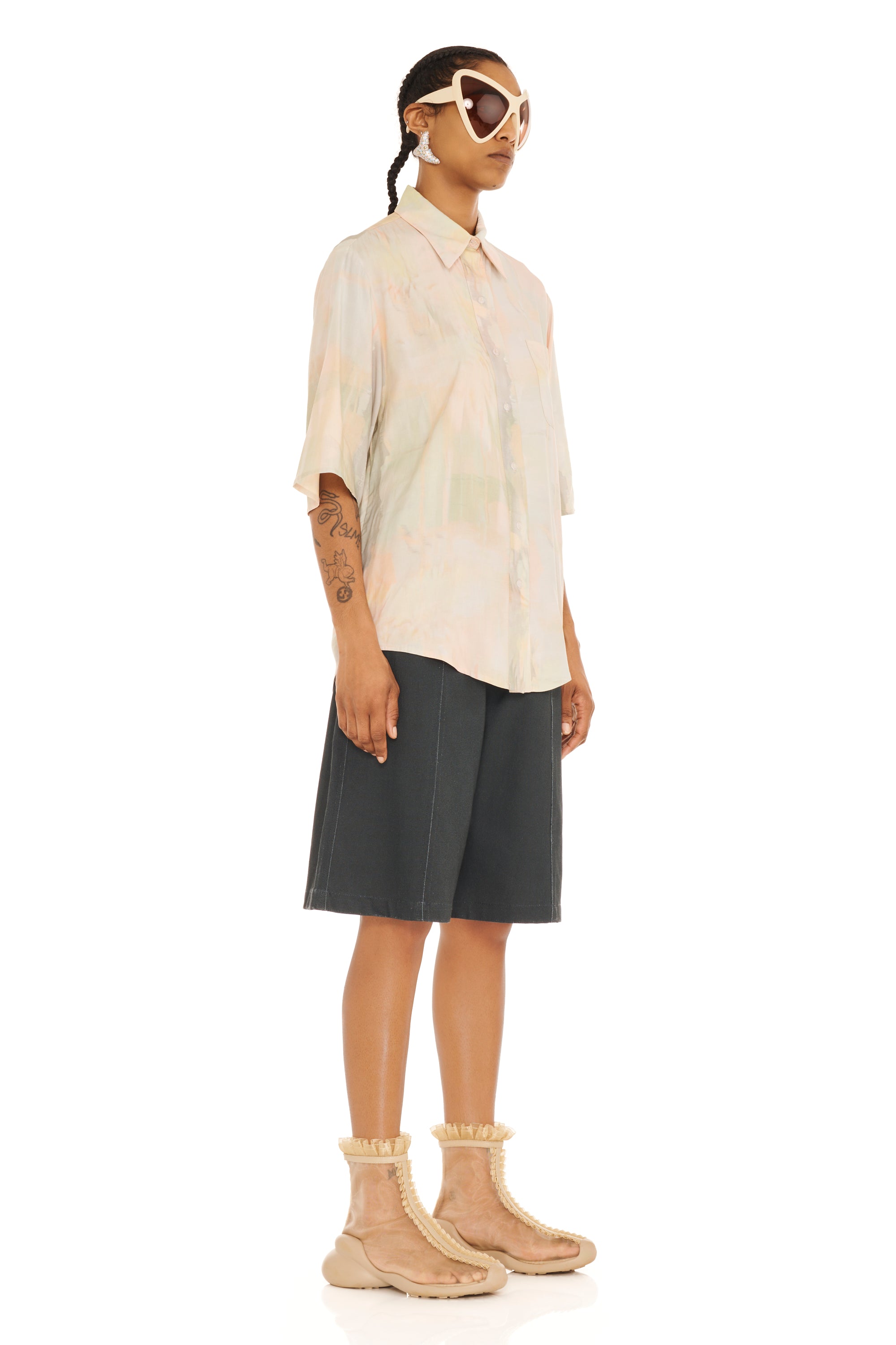 GUA SHA PLAID SUNNY BUTTON UP