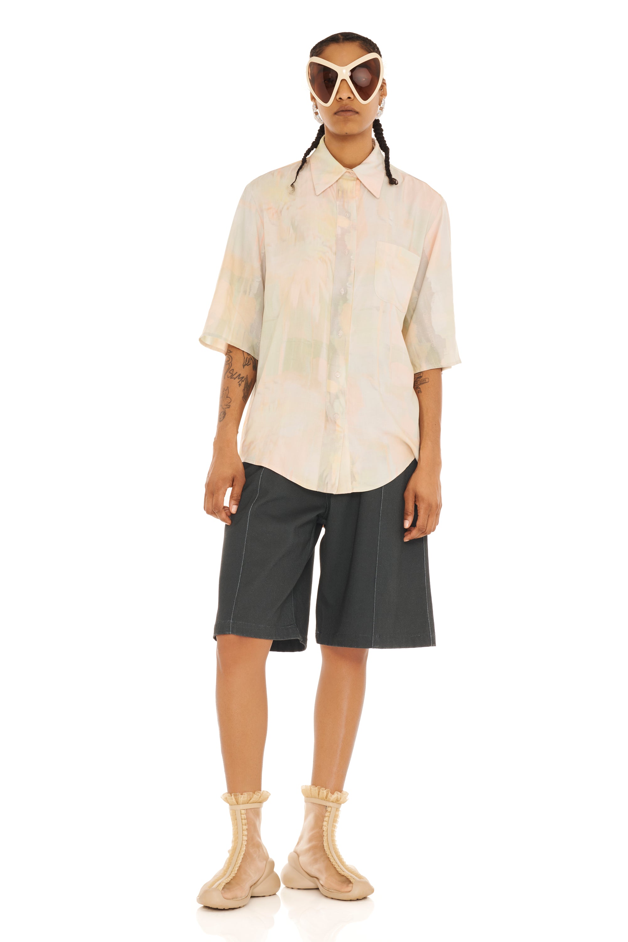 GUA SHA PLAID SUNNY BUTTON UP