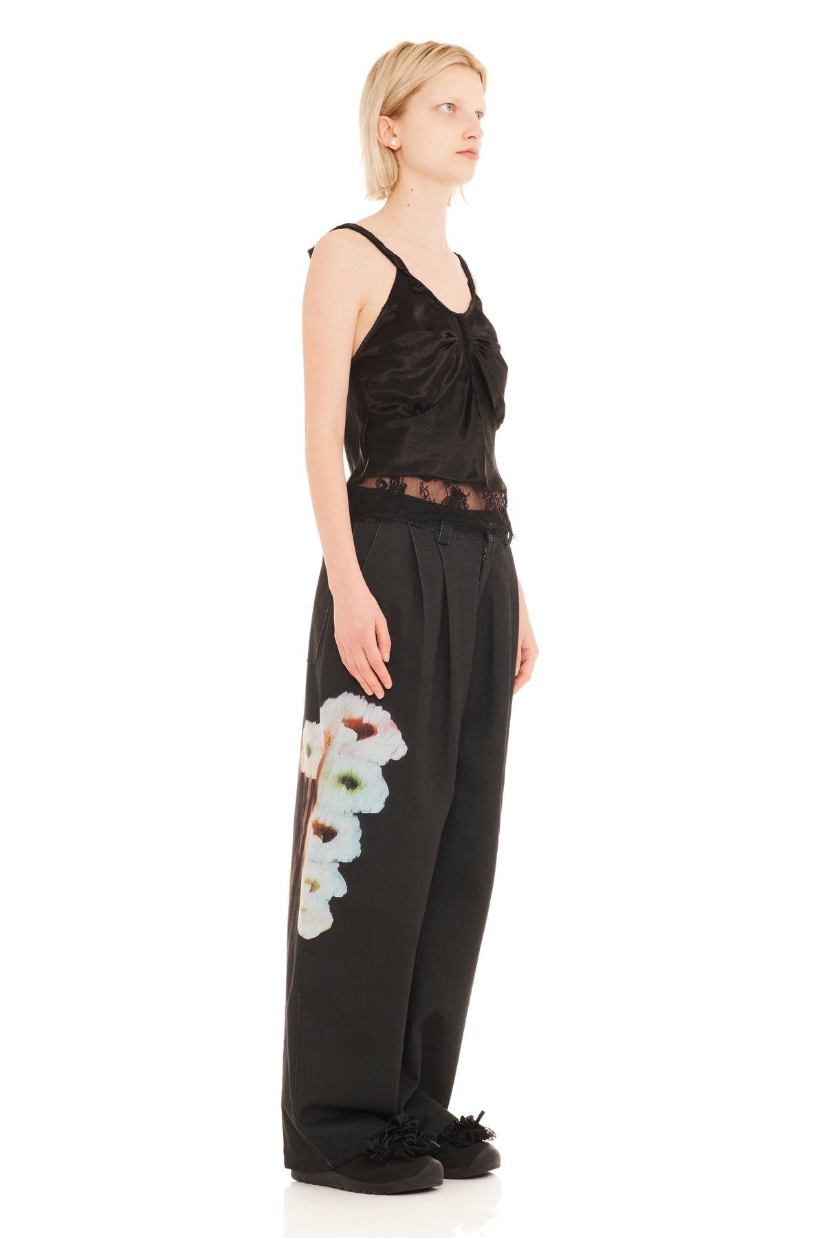 HOLLOW BLOSSOM CATCHFLY PANT