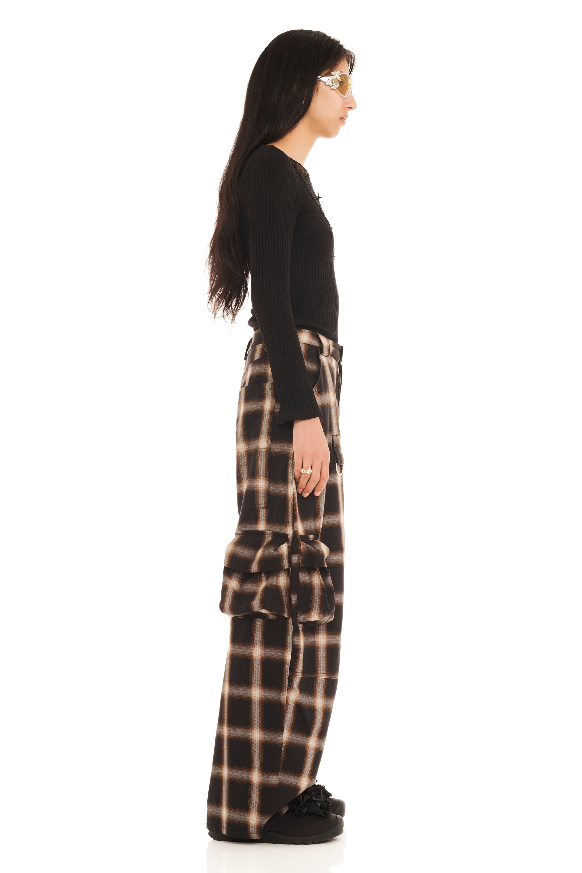 BLACK PLAID LAWN CARGO PANT