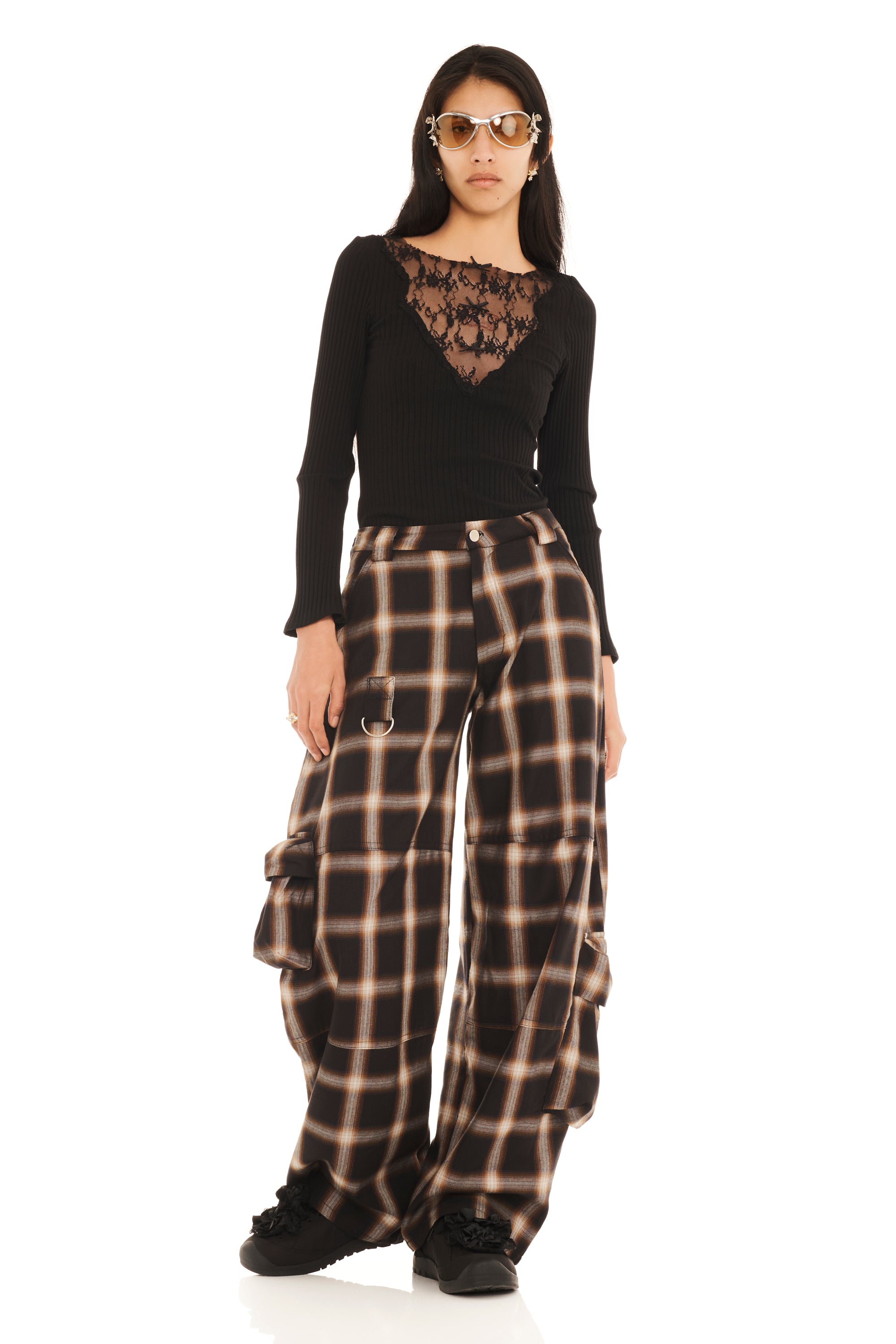 BLACK PLAID LAWN CARGO PANT