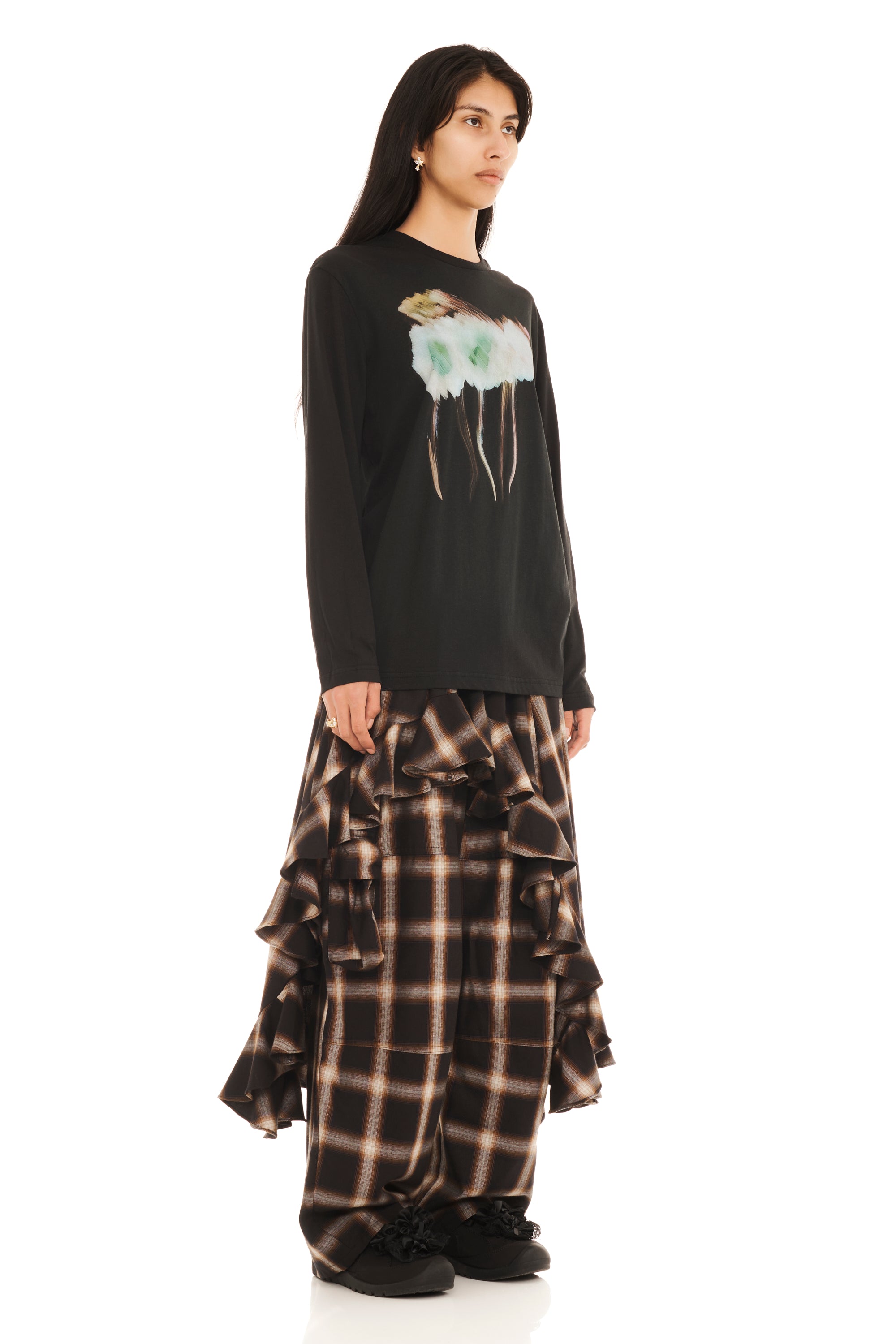 HOLLOW BLOSSOM L/S GRAPHIC TEE