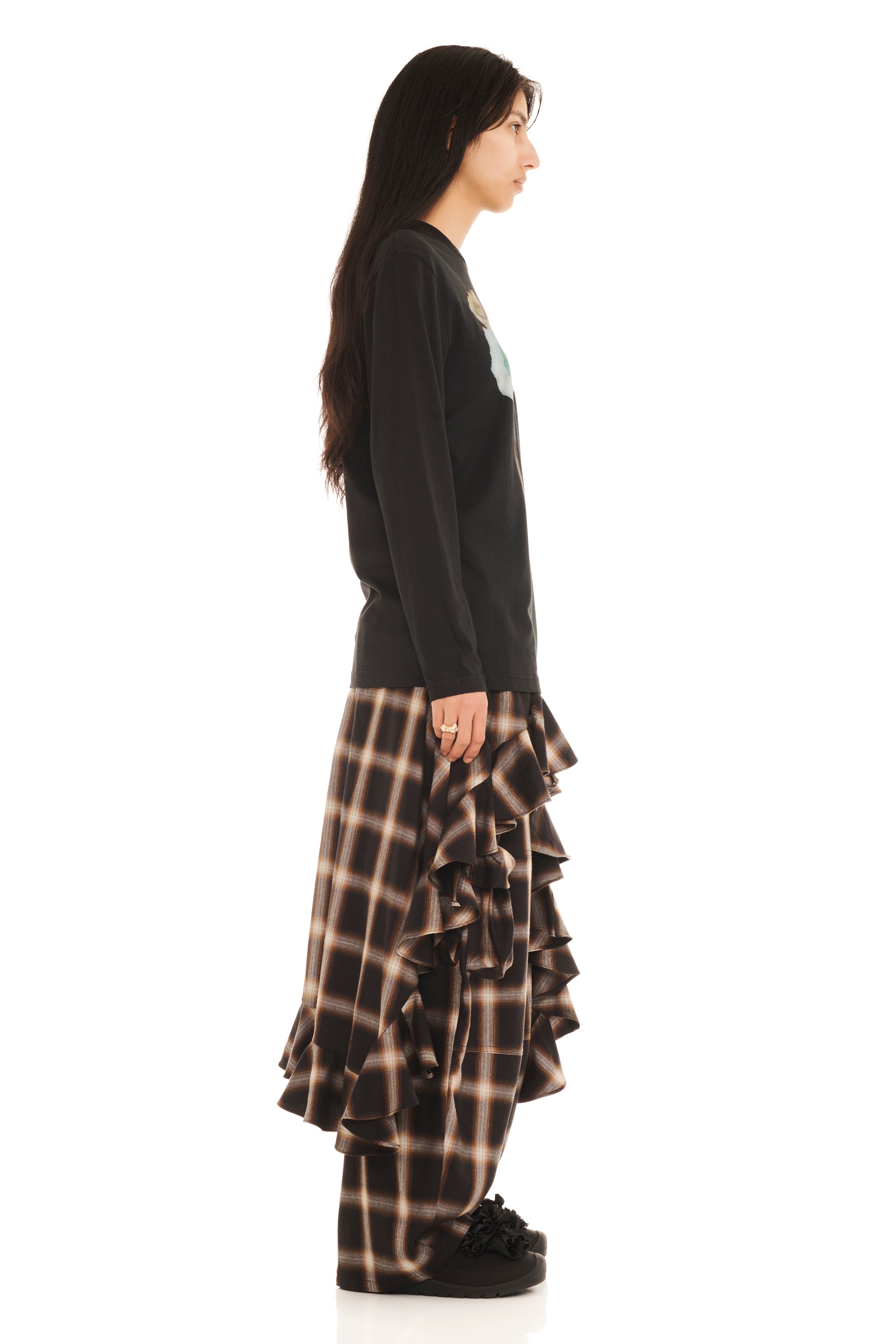 HOLLOW BLOSSOM L/S GRAPHIC TEE