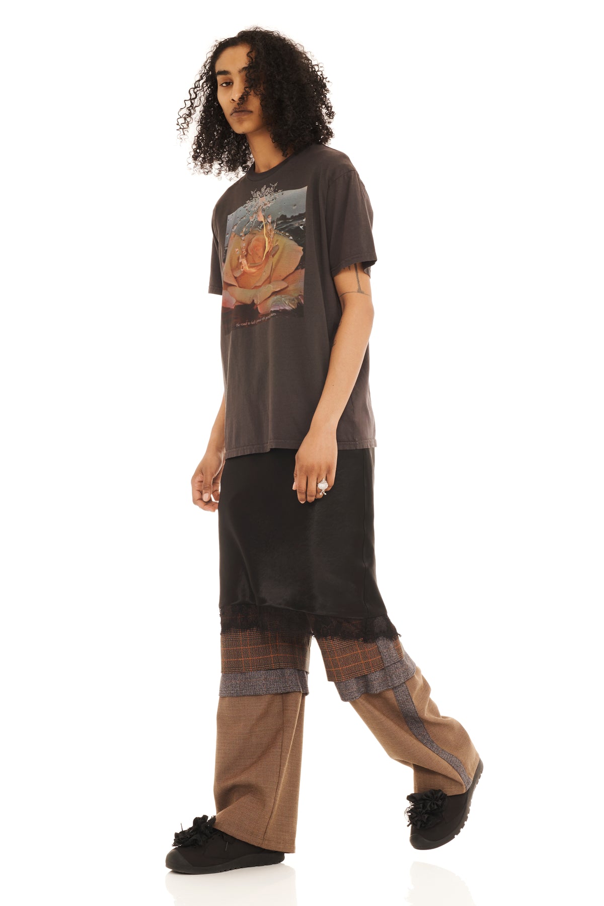CHARCOAL INTENTIONS RHINESTONE GRAPHIC TEE