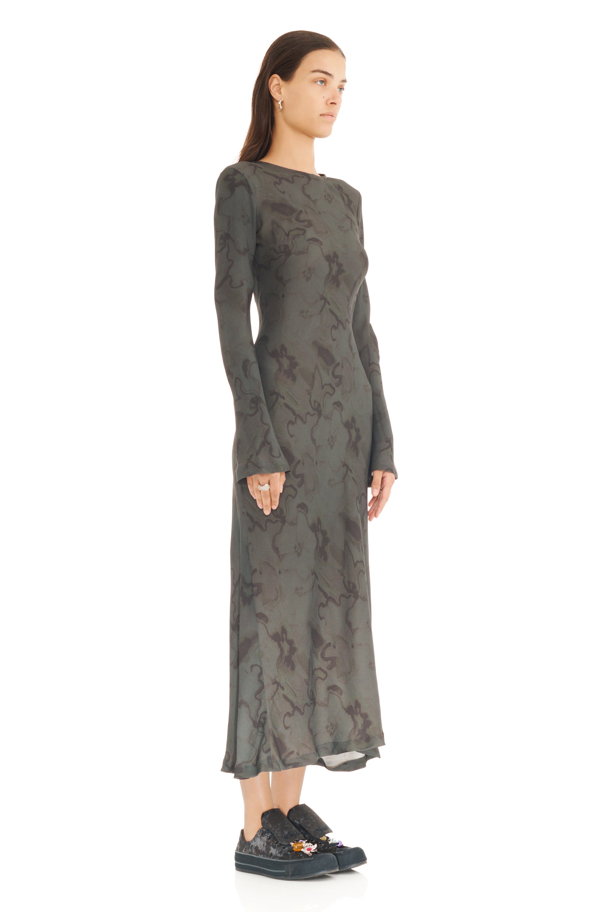 BLACK WATERCOLOR FLORAL YURI DRESS
