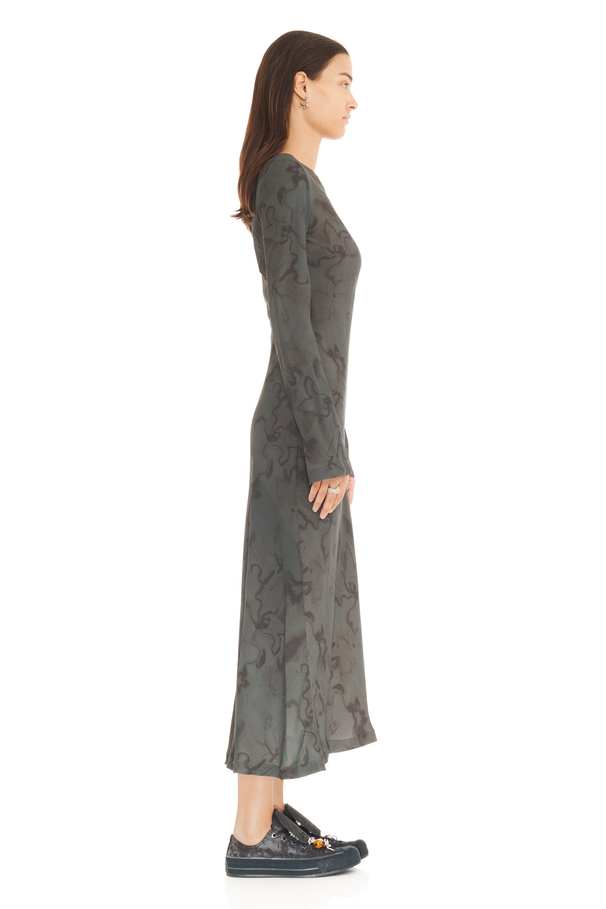 BLACK WATERCOLOR FLORAL YURI DRESS