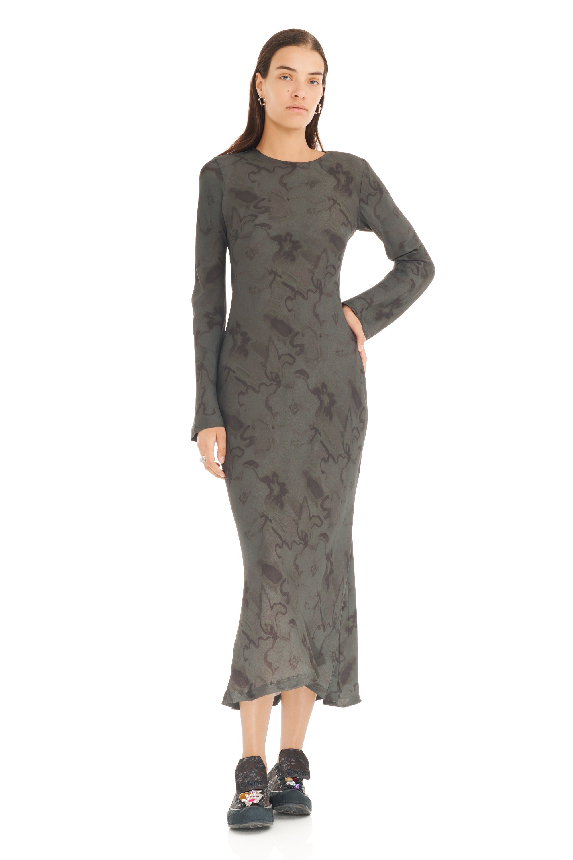 BLACK WATERCOLOR FLORAL YURI DRESS