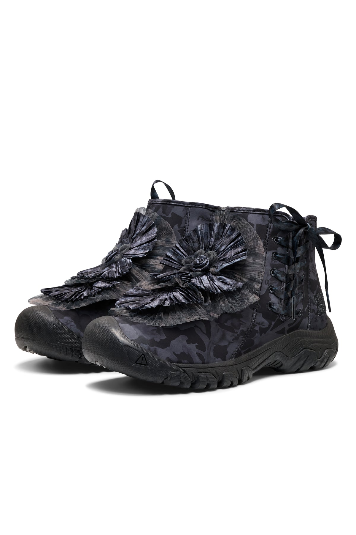 COLLINA STRADA x KEEN BLACK TARGHEE EXP