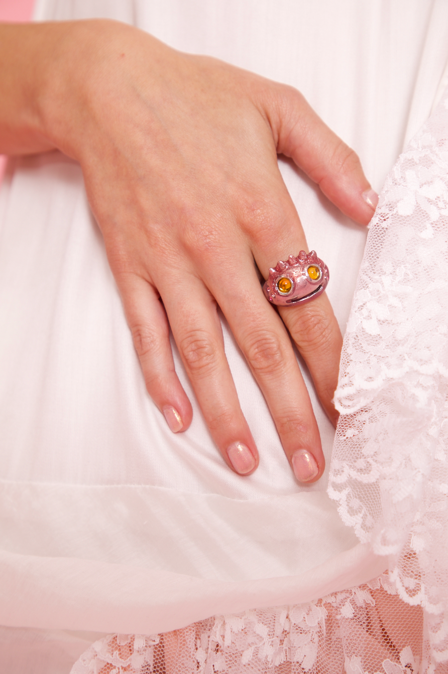 SOFT PINK LIBERTY FROG RING | COLLINA STRADA – Collina Strada