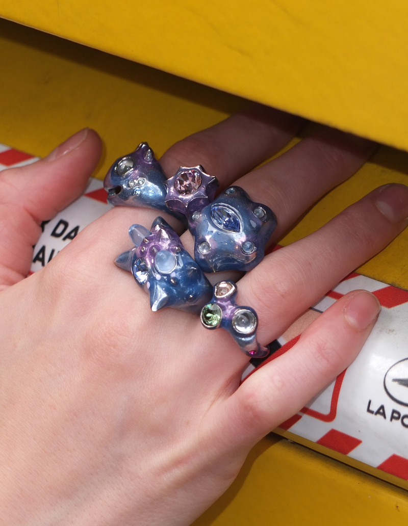 SOFT BLUE STARLET RING
